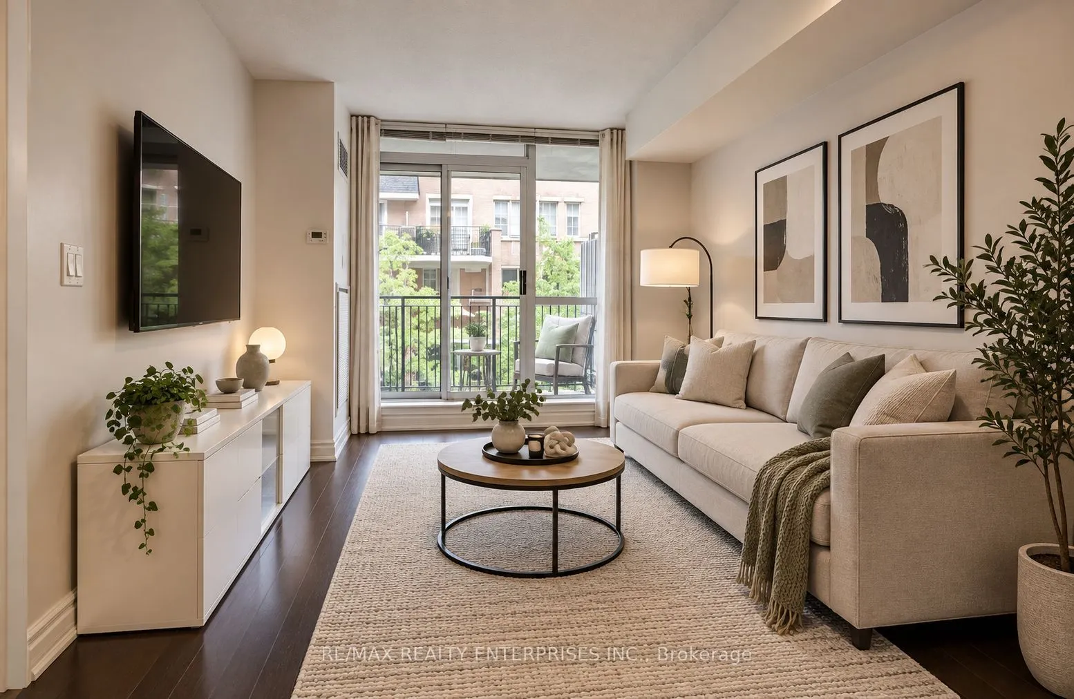 1000 King Street W #219