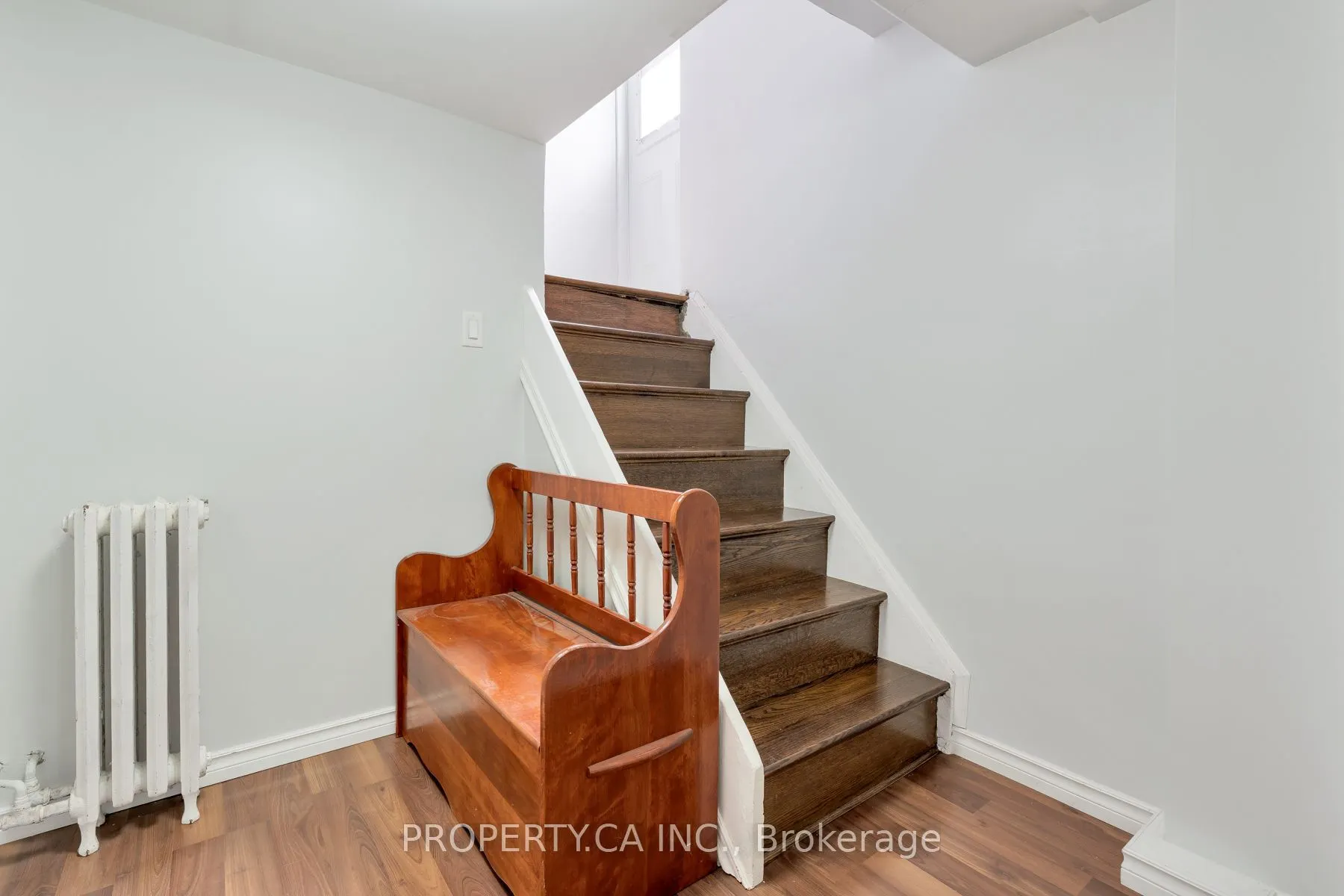 573 Northcliffe Boulevard