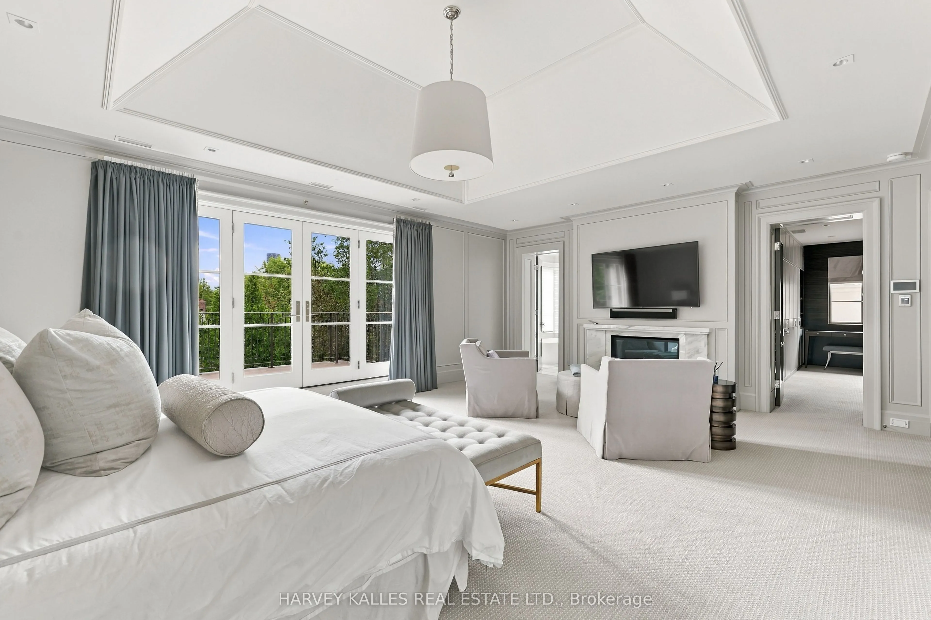 221 Dunvegan Road