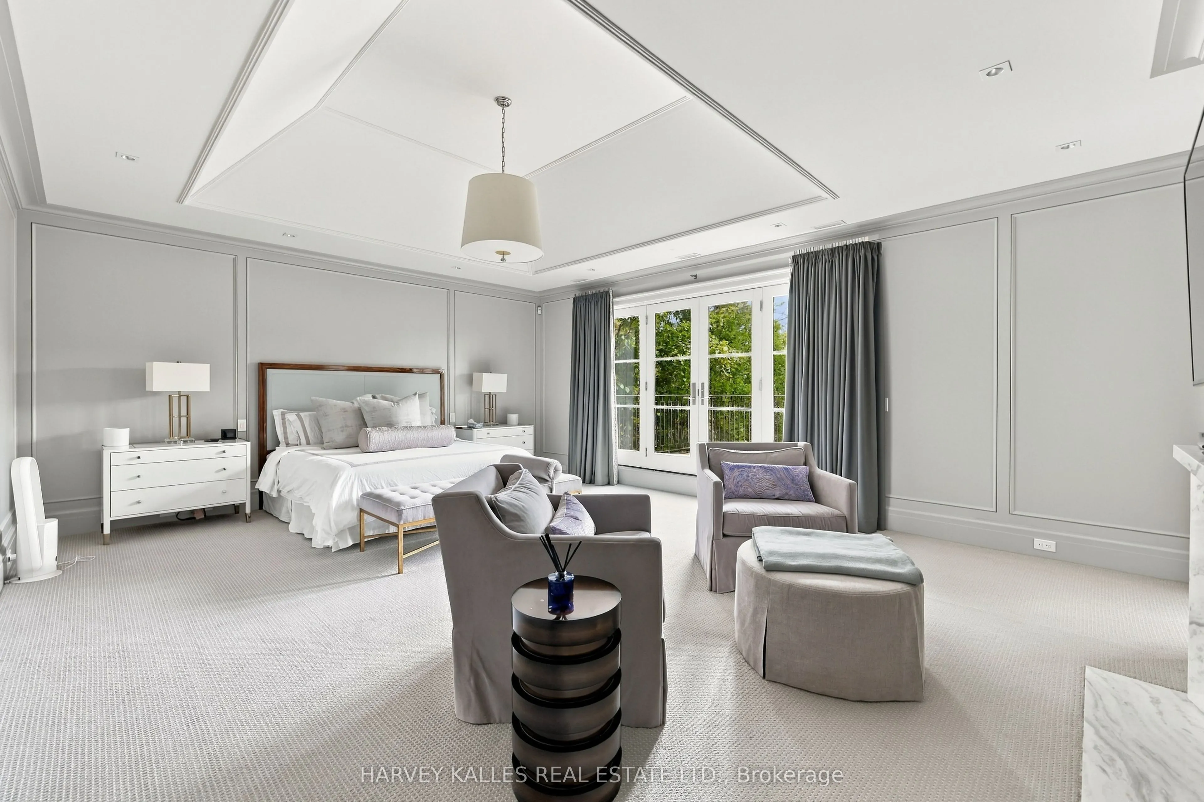 221 Dunvegan Road