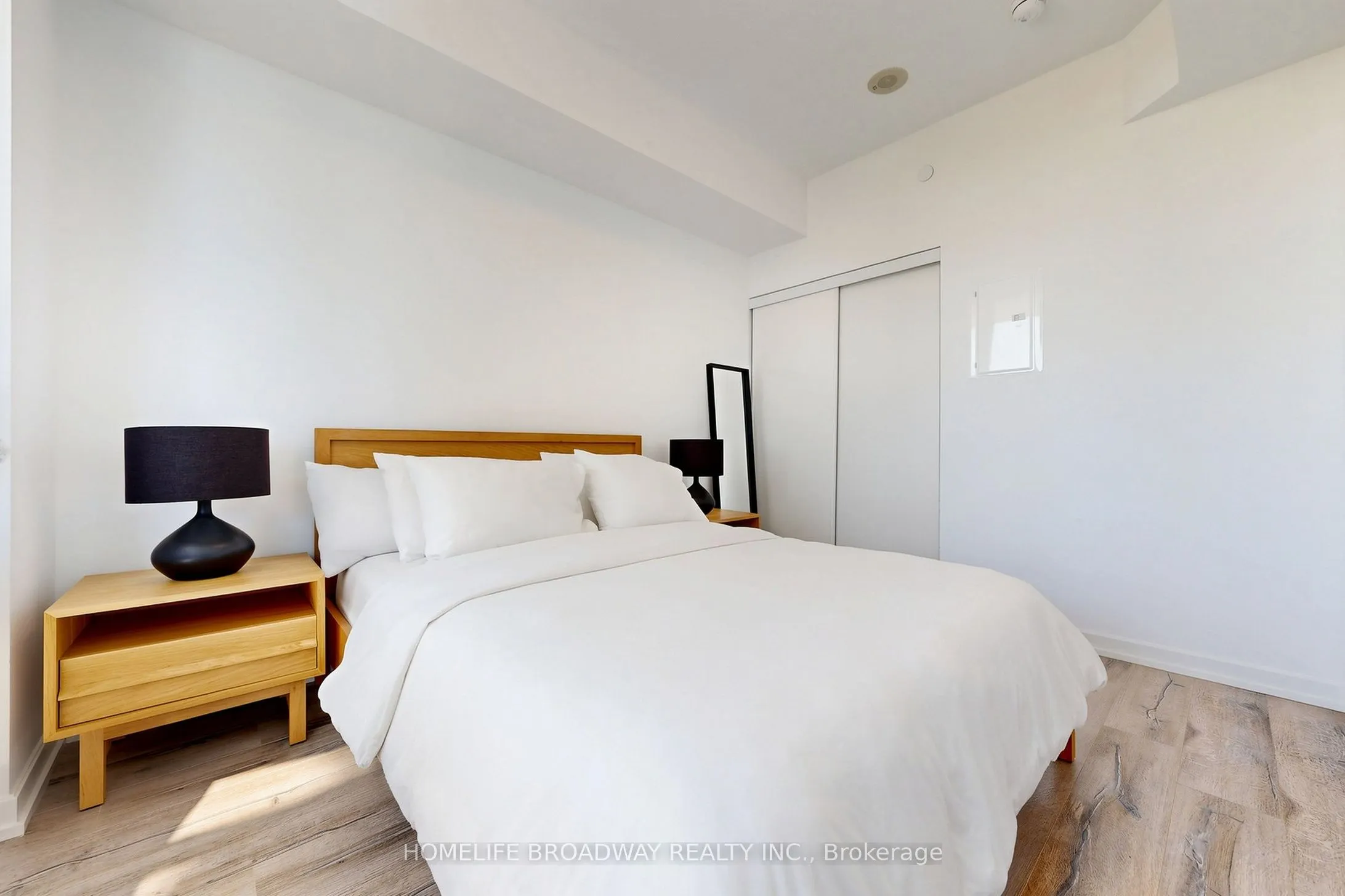 52 Forest Manor Road #1009