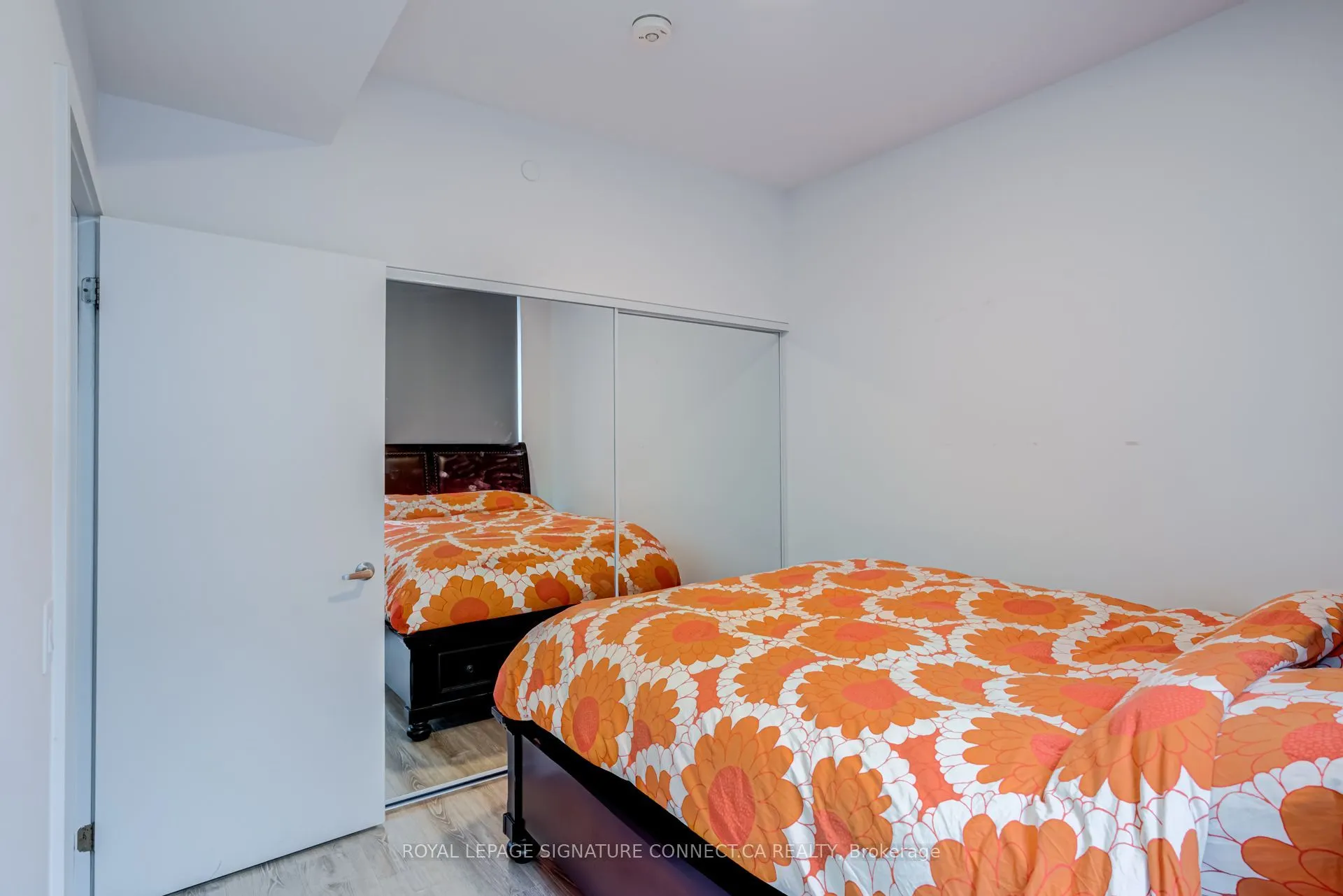 20 Tubman Avenue #517