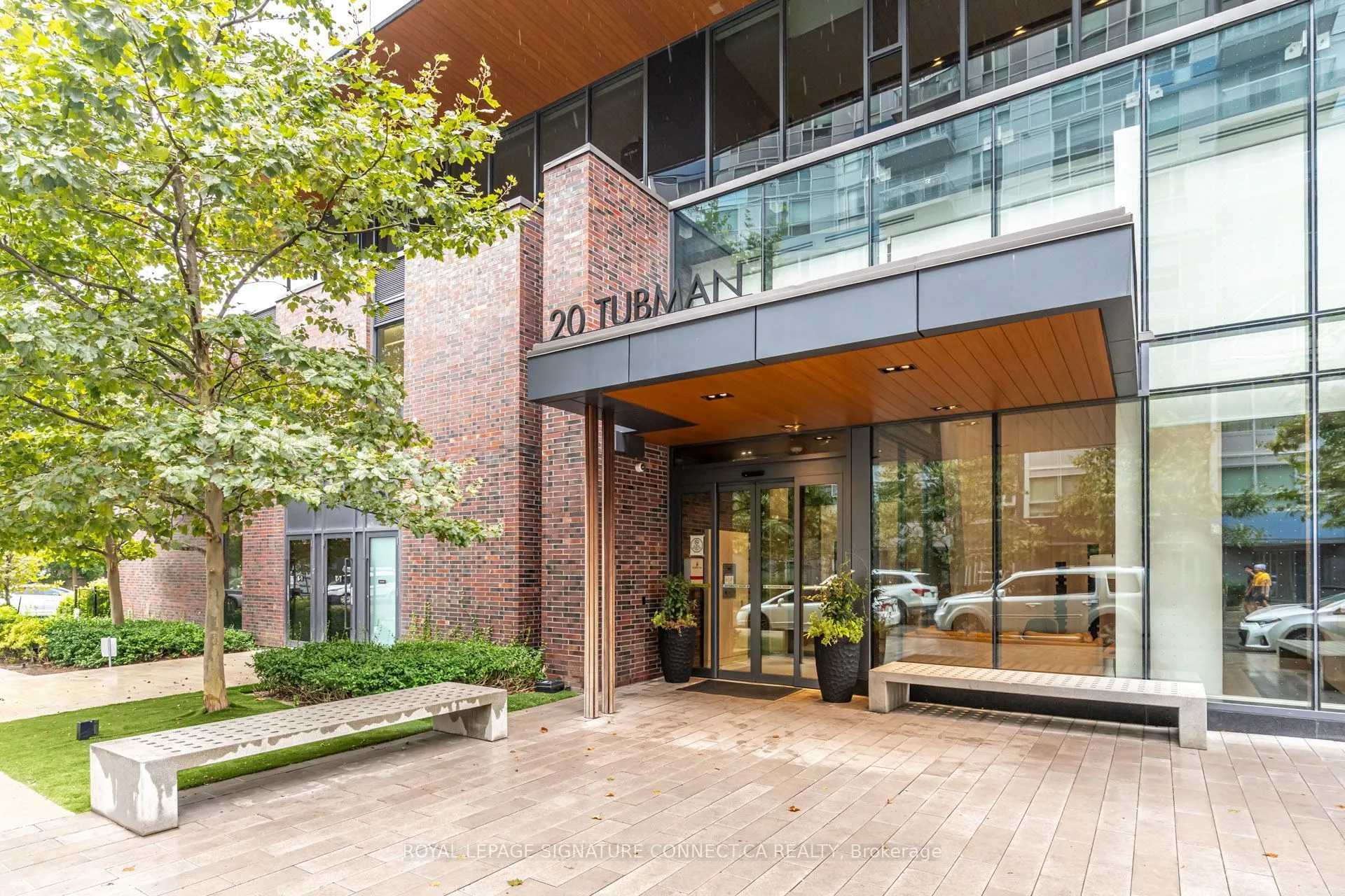 20 Tubman Avenue #517