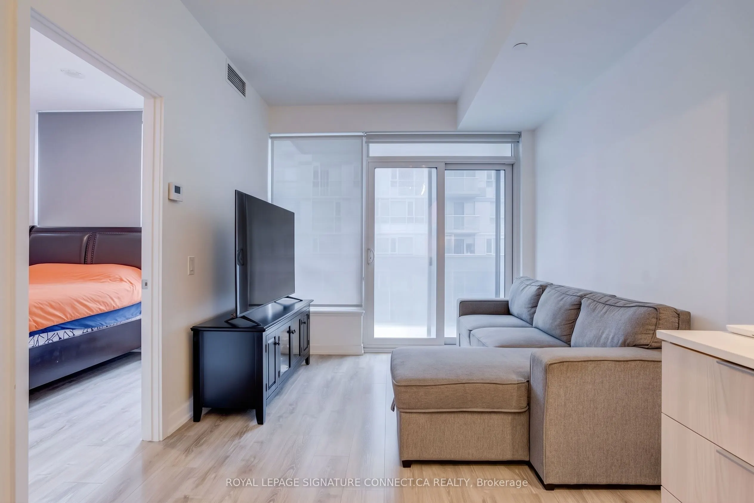 20 Tubman Avenue #517