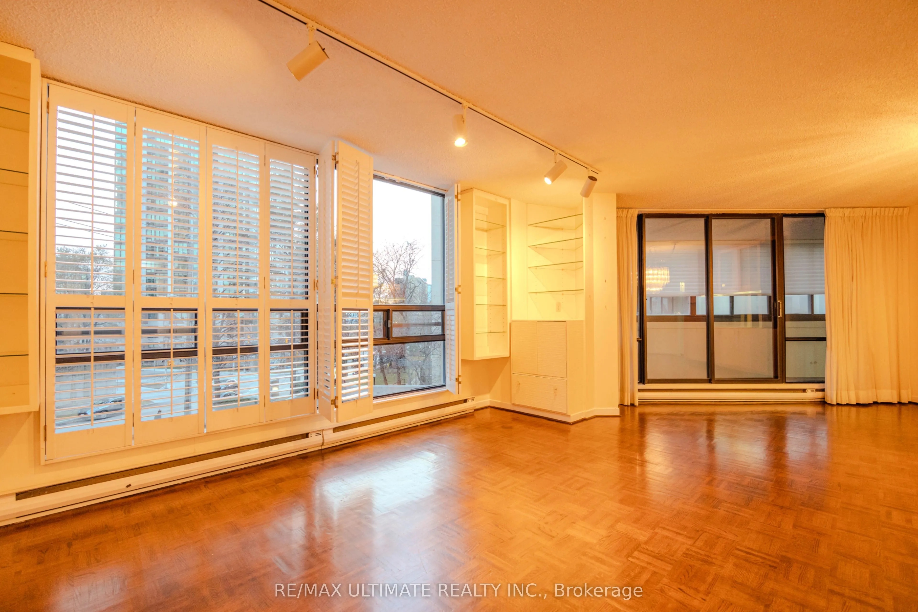 240 Heath Street W #201