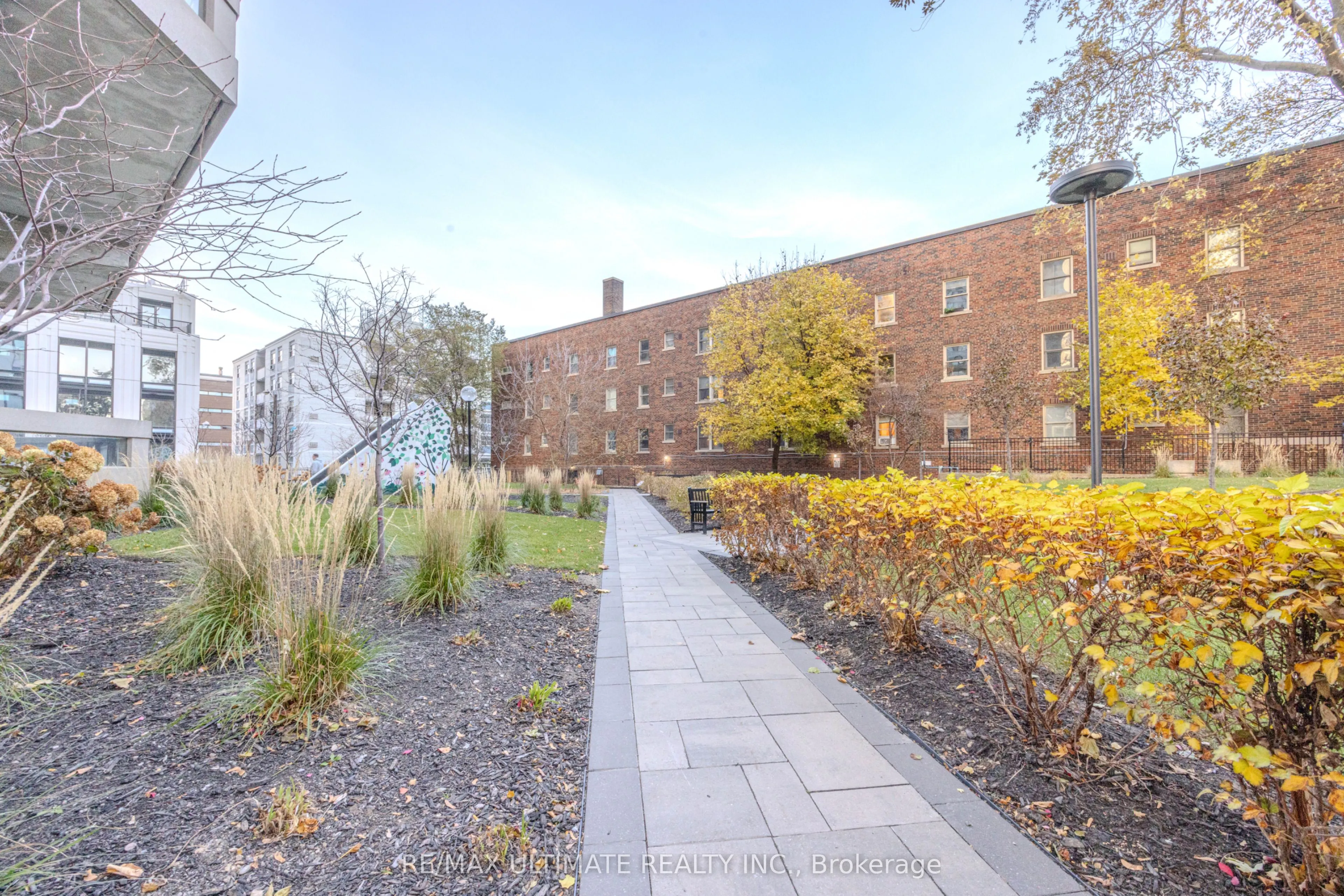 240 Heath Street W #201