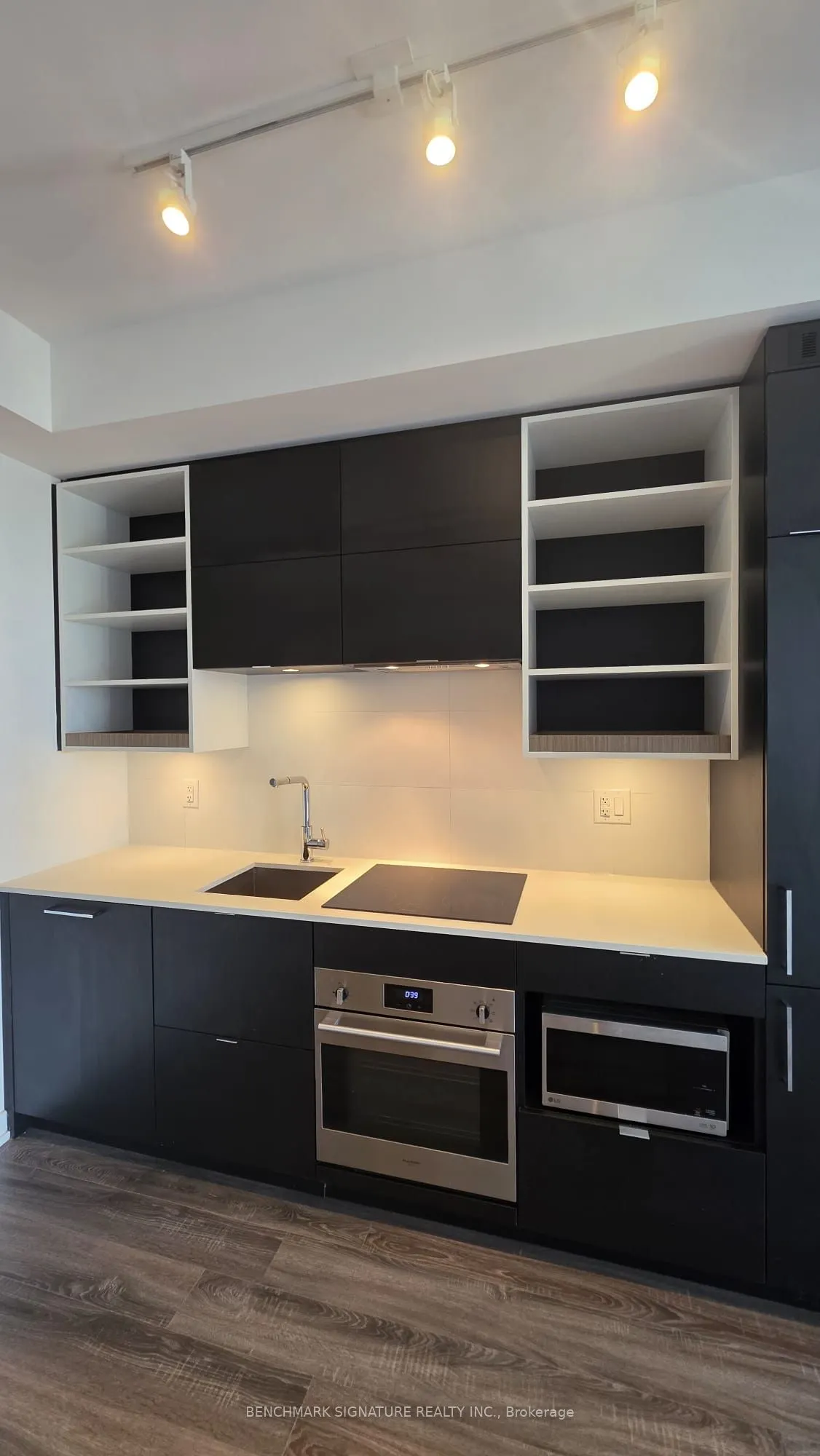 20 Edward Street #2513