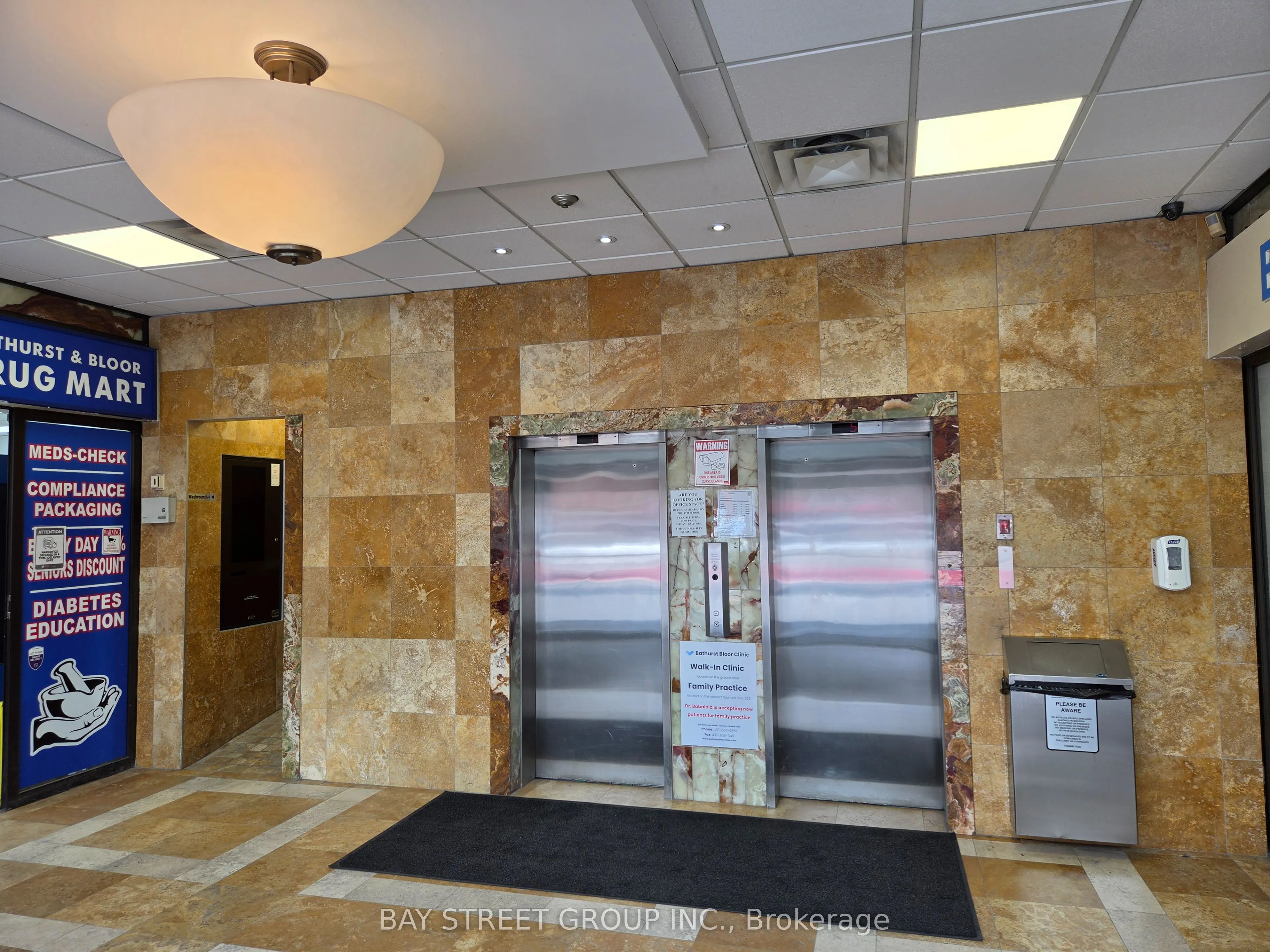 800 Bathurst Street #204