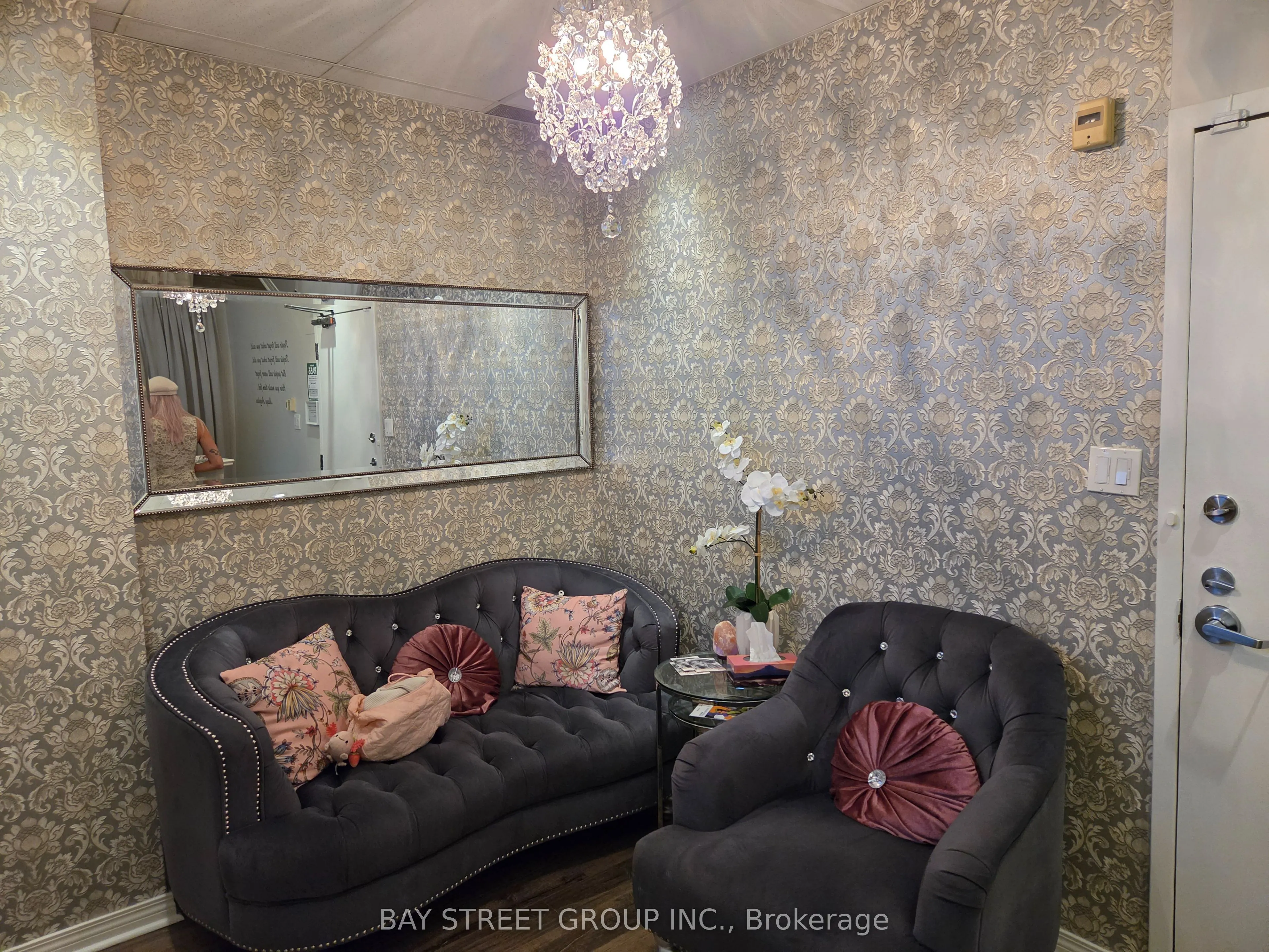 800 Bathurst Street #204