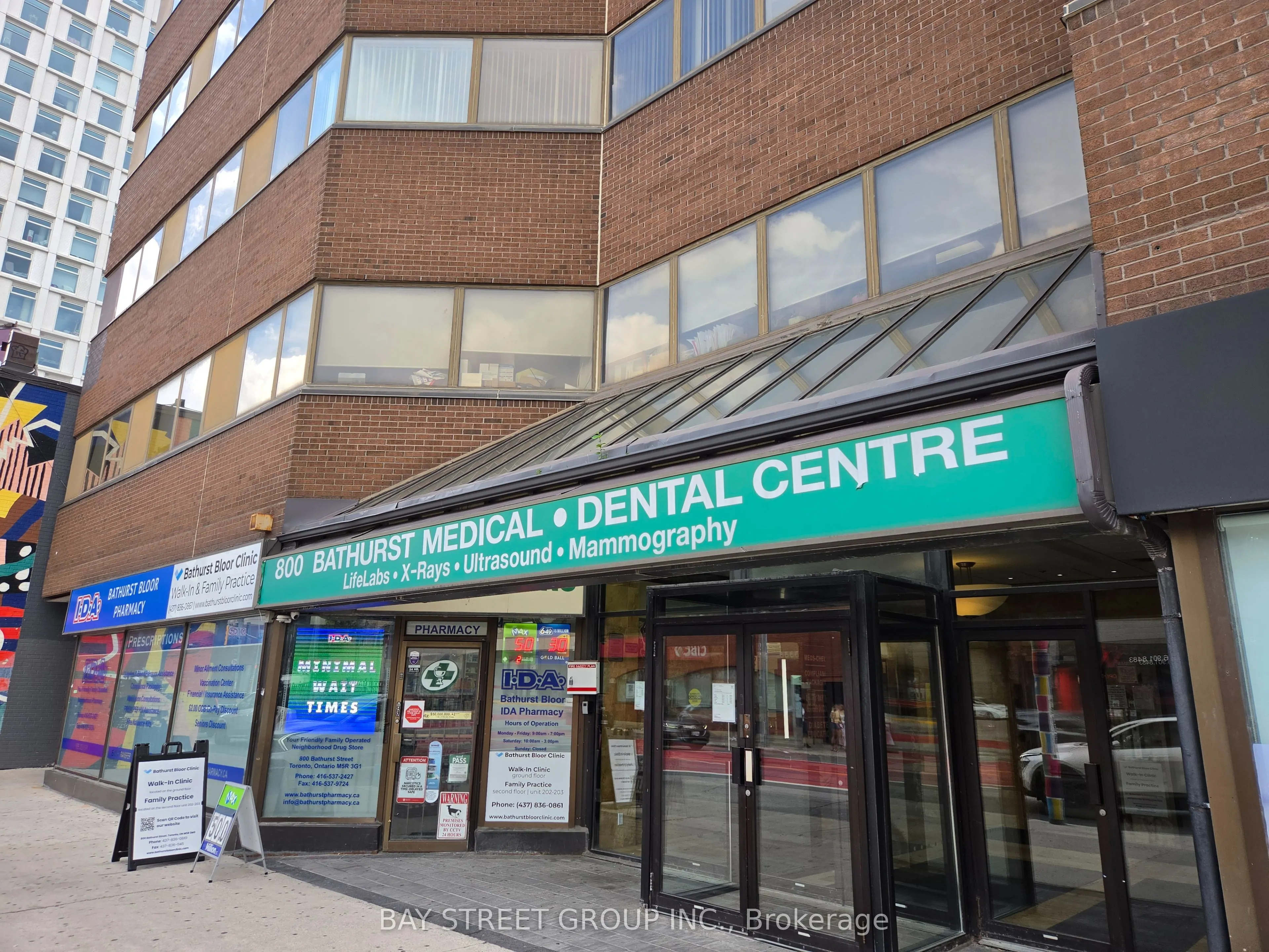 800 Bathurst Street #204
