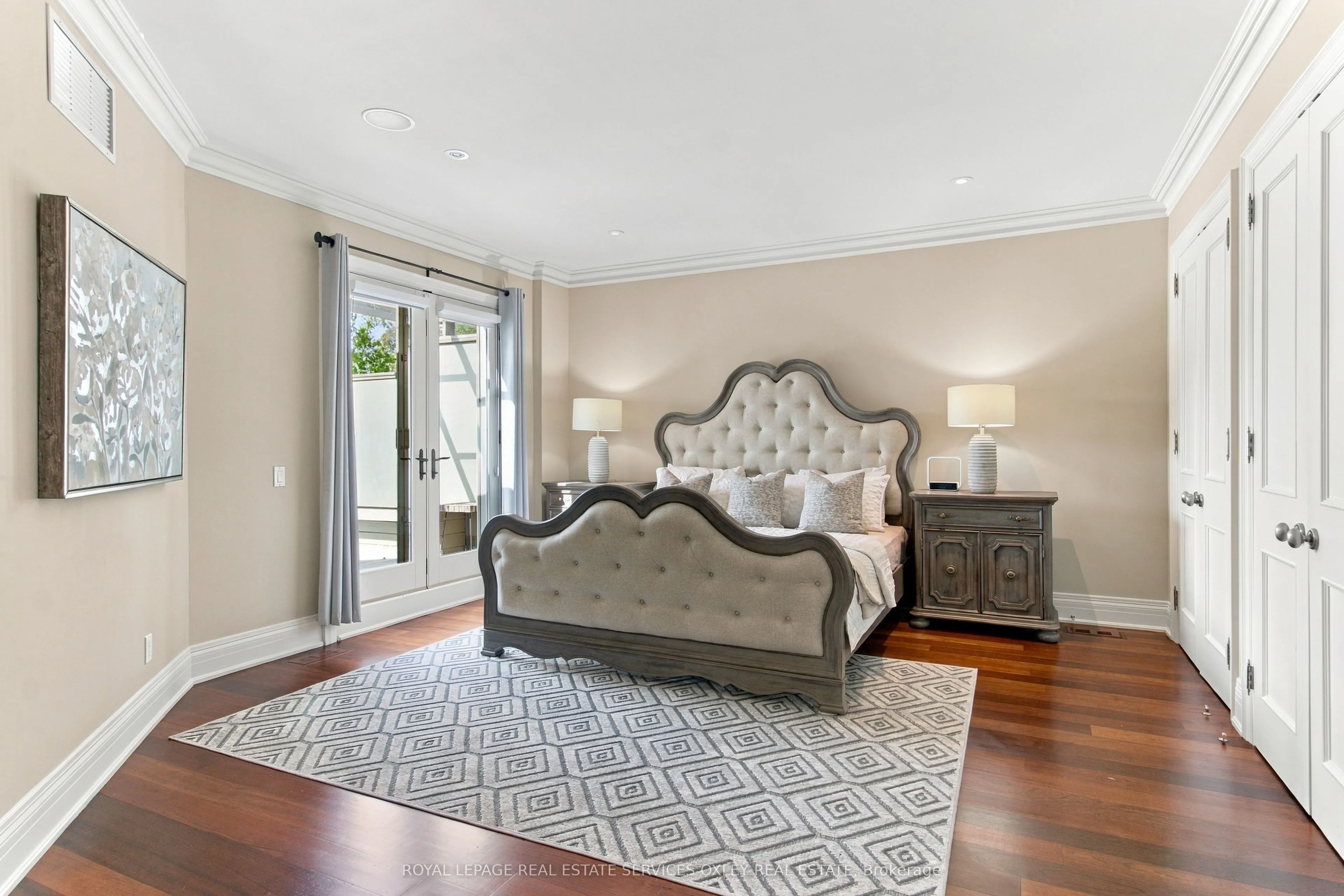 155 South Drive