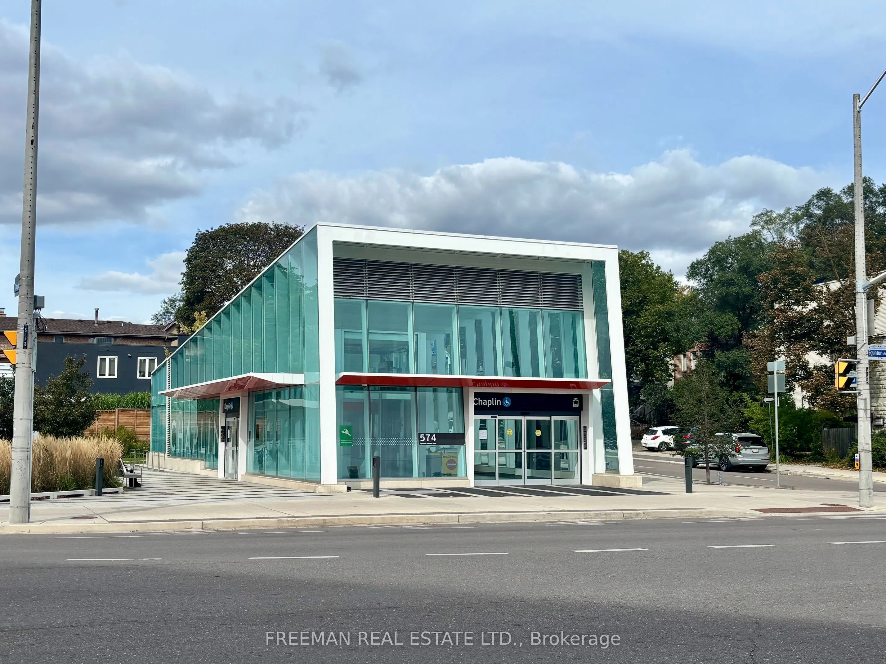 783 Spadina Road