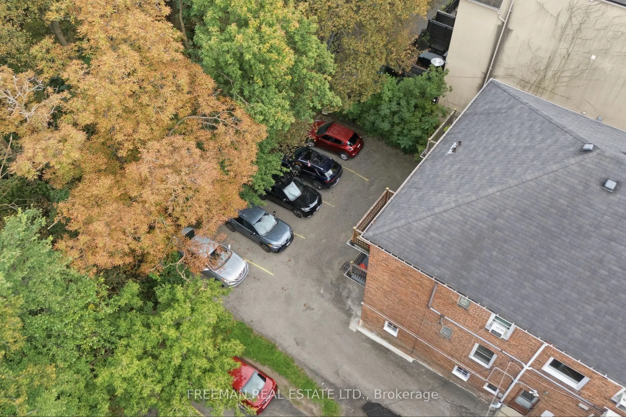 783 Spadina Road