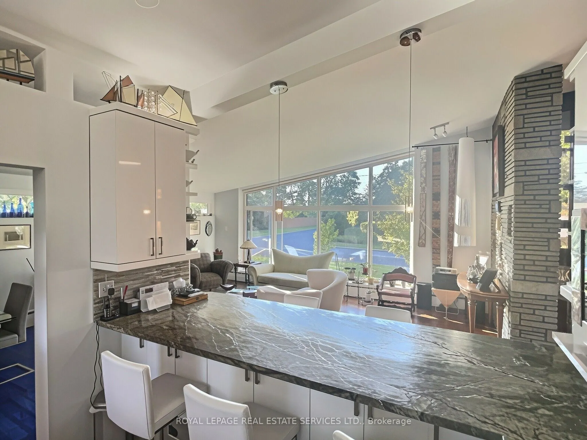 33 Blue Forest Drive