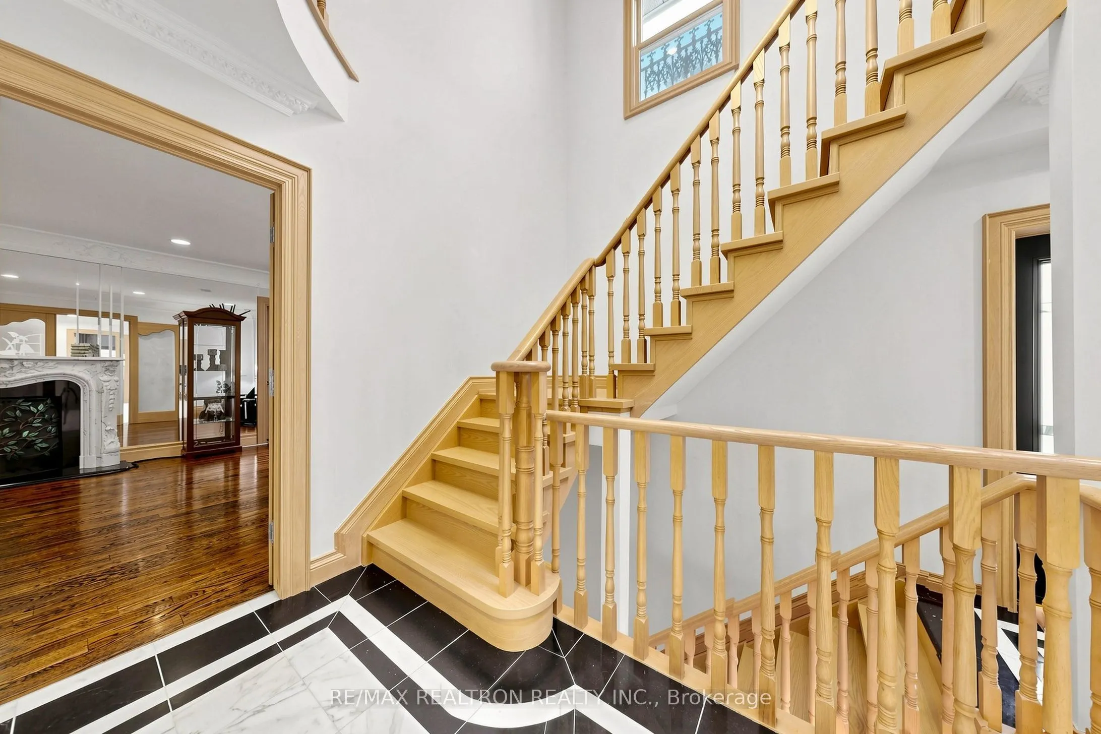 31 Arjay Crescent