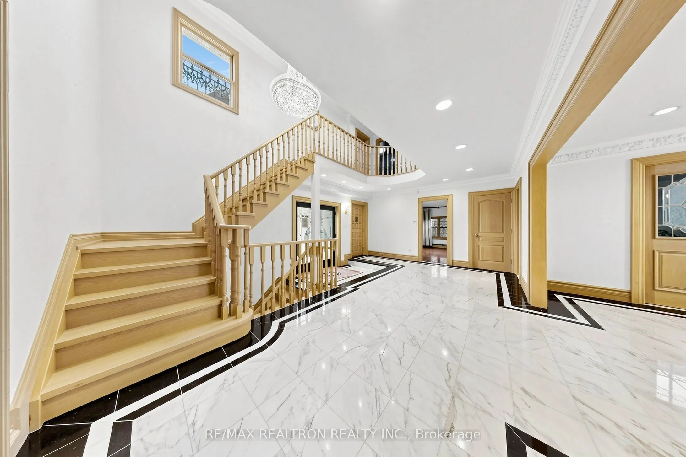 31 Arjay Crescent