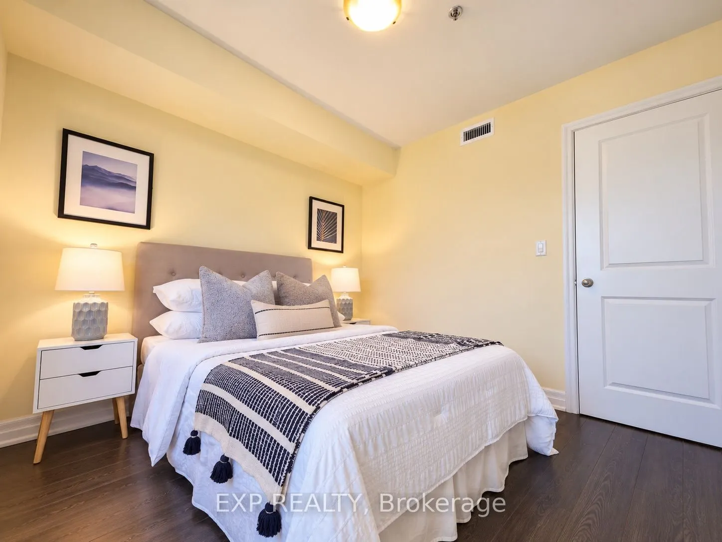 728 Sheppard Avenue W #204