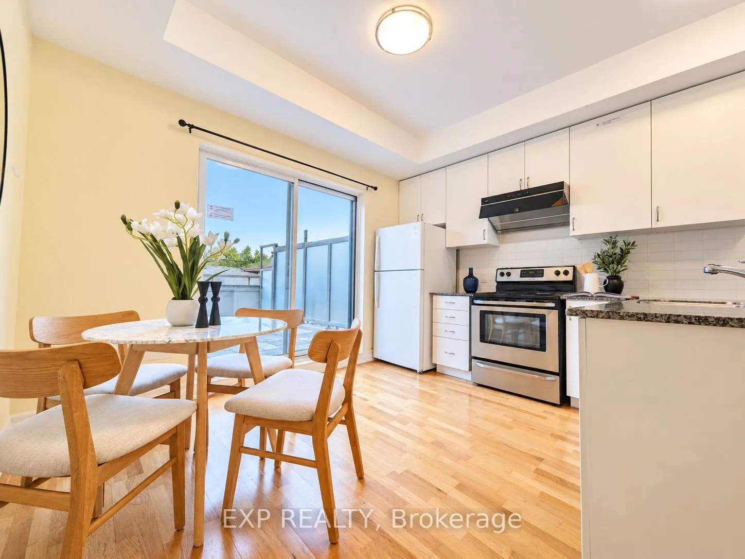 728 Sheppard Avenue W #204