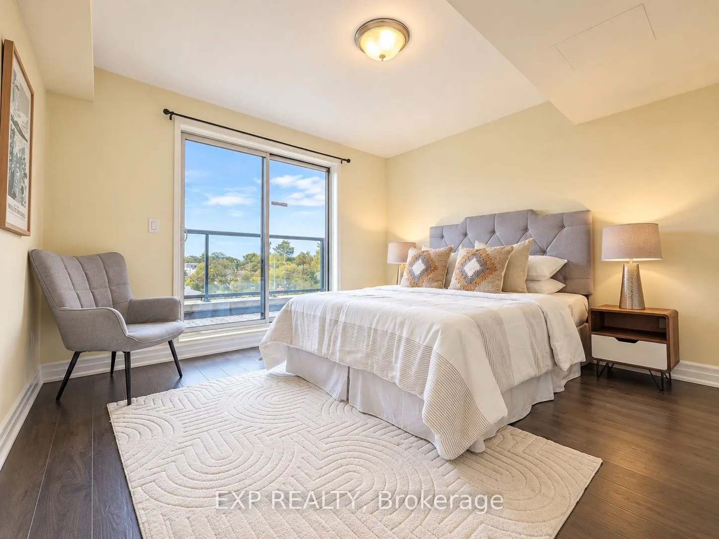 728 Sheppard Avenue W #204