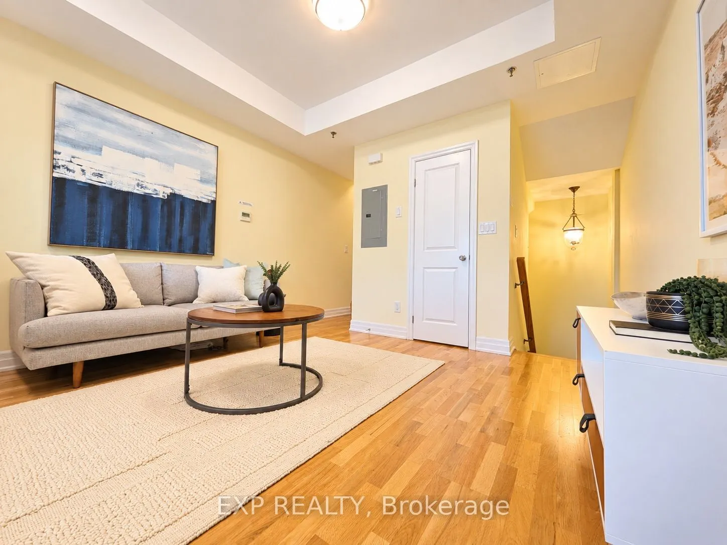 728 Sheppard Avenue W #204