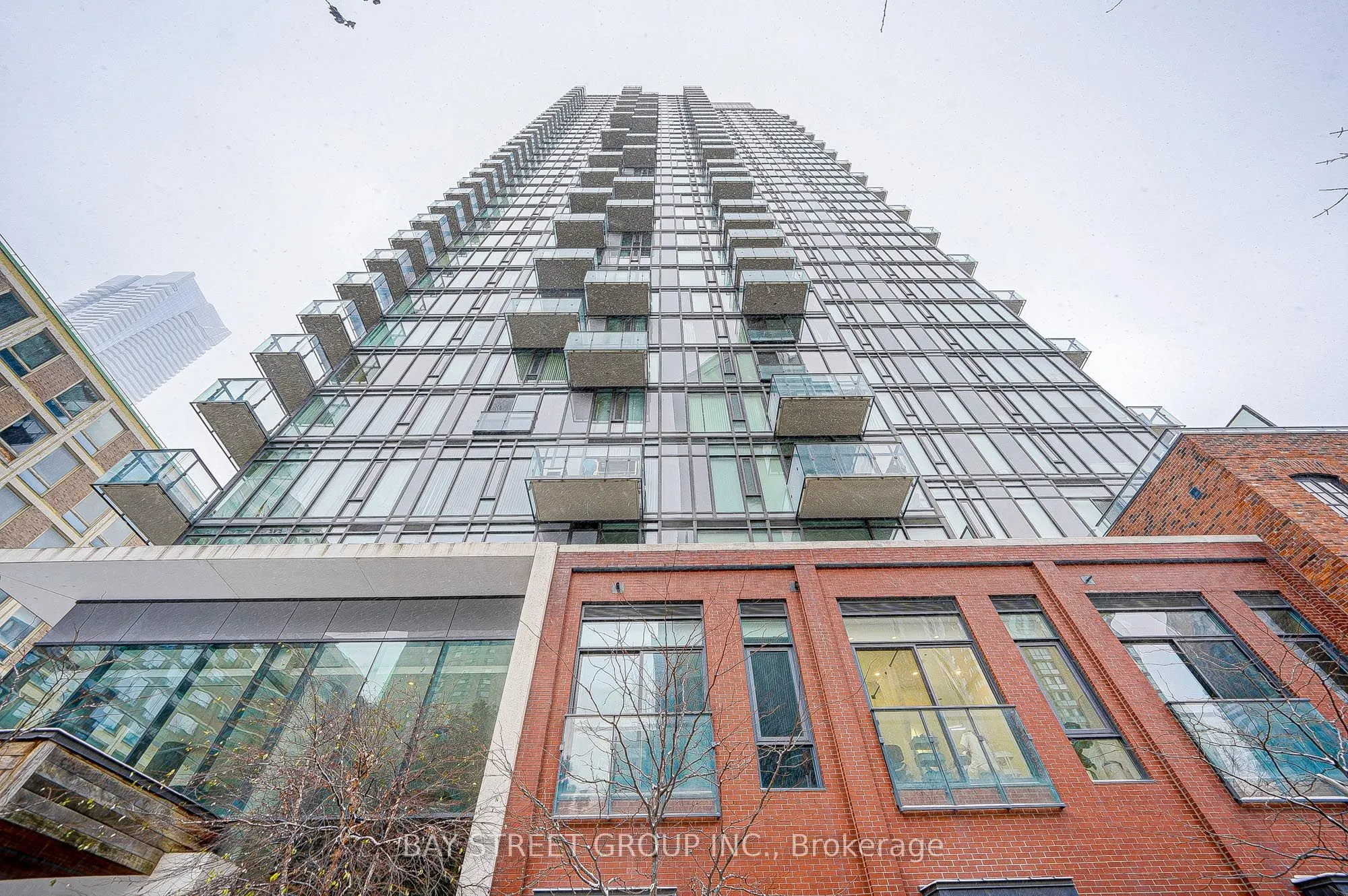 75 St Nicholas Street #609