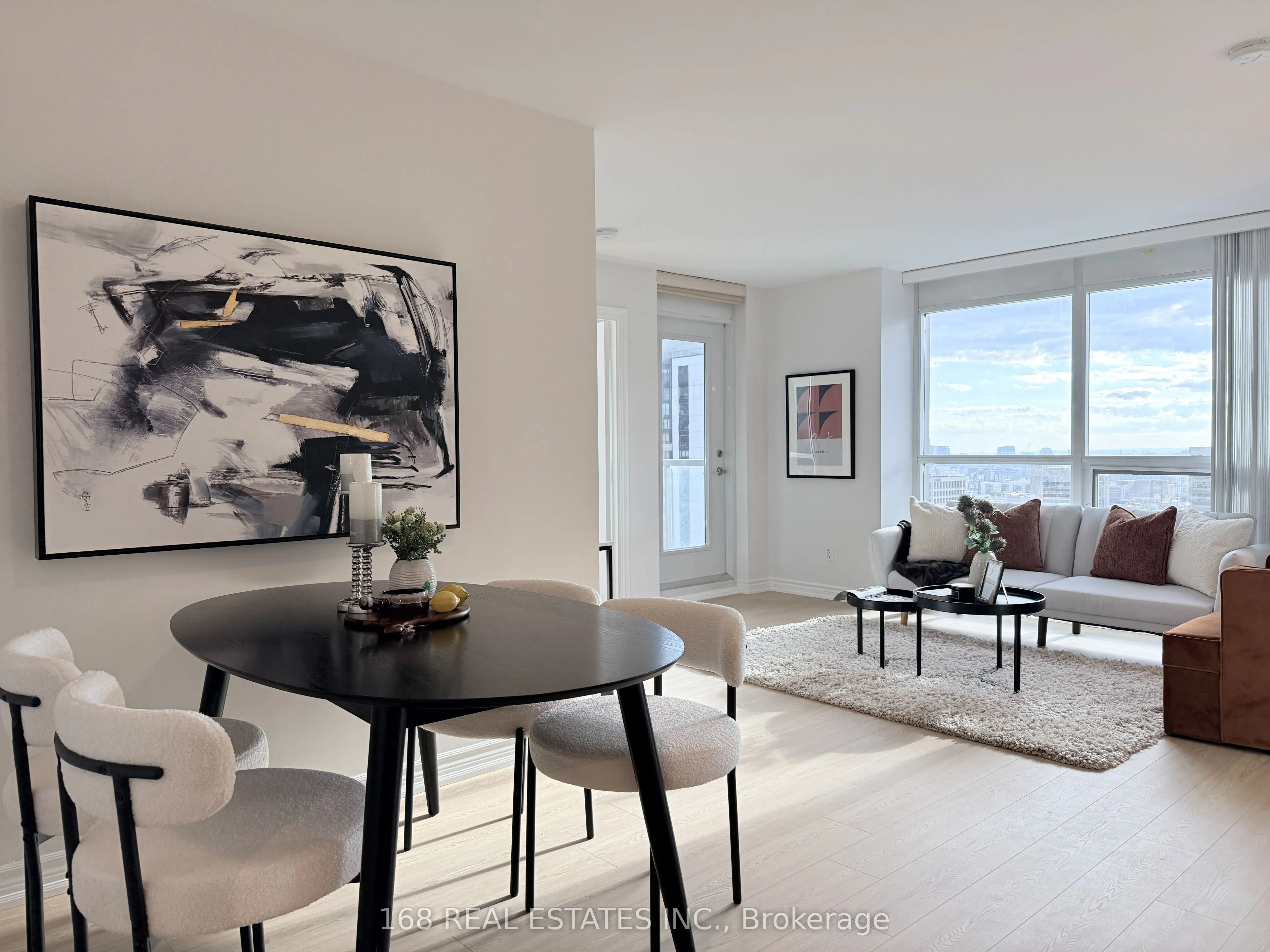 761 Bay Street #2809