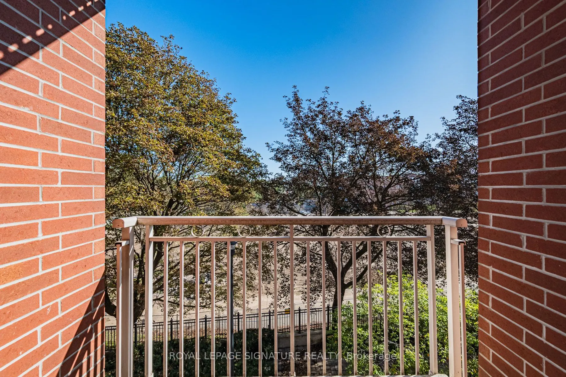 485 Rosewell Avenue #311