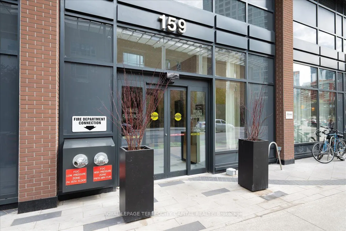 159 Wellesley Street E #3002