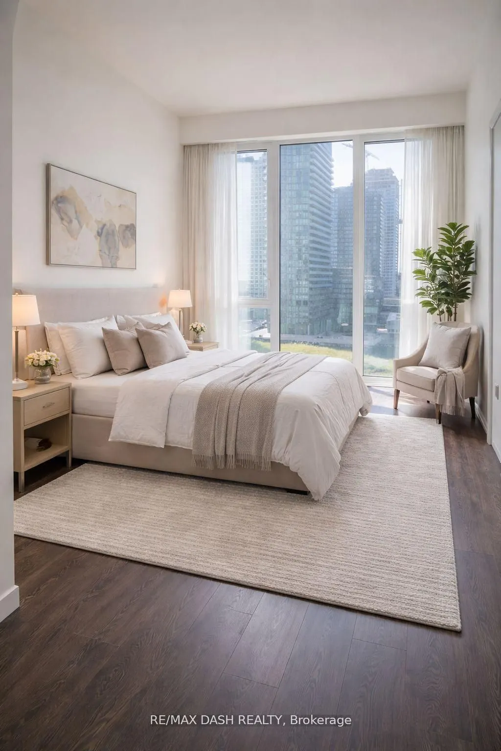 27 Bathurst Street #806W