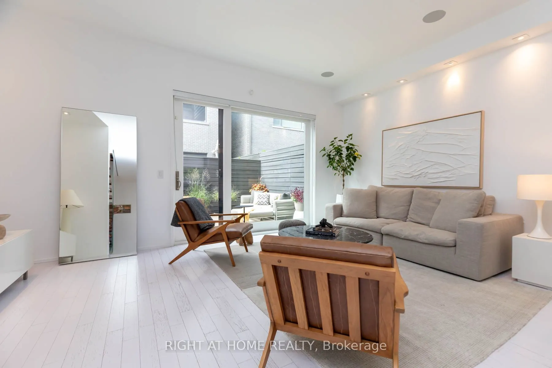 248 Manning Avenue