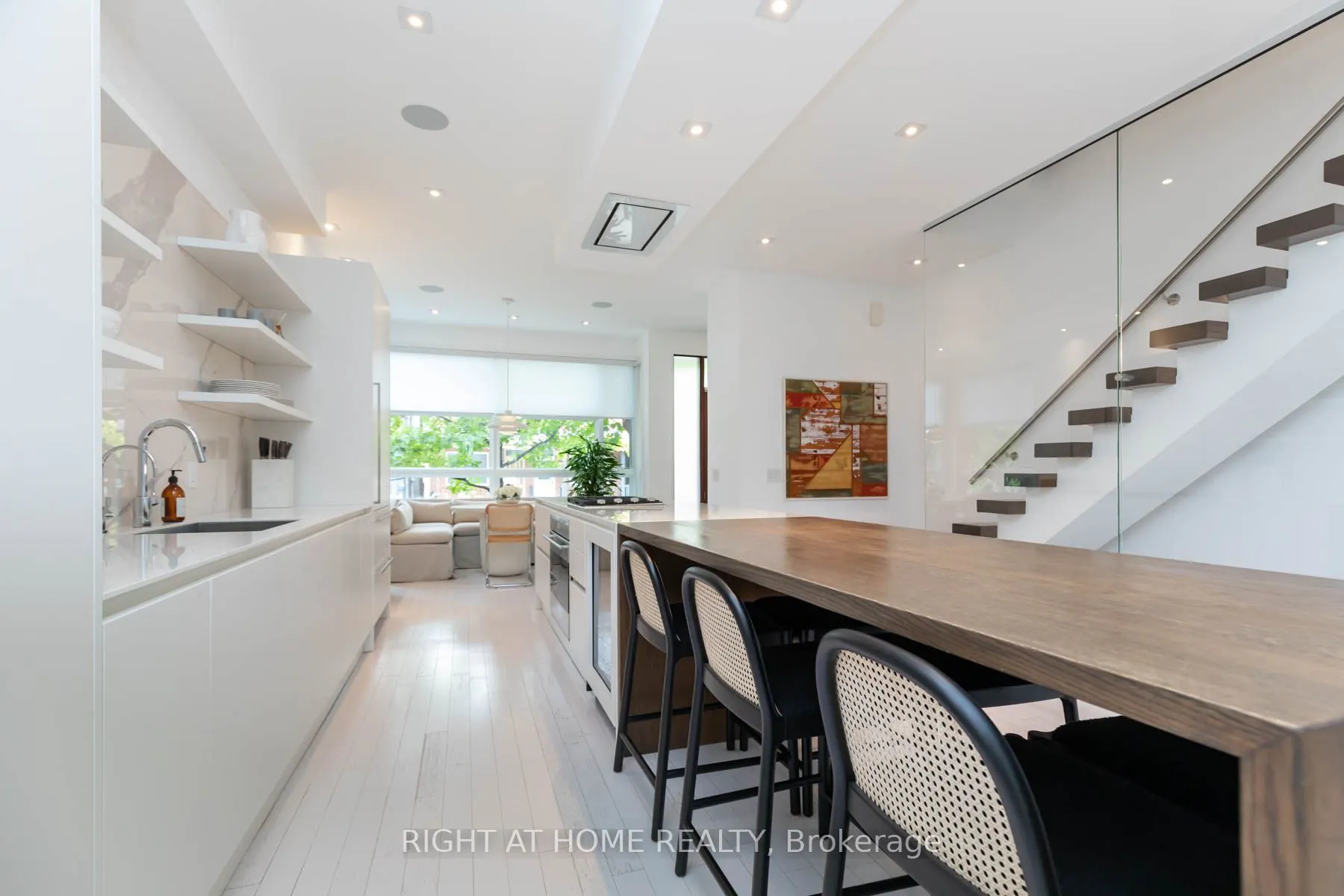 248 Manning Avenue