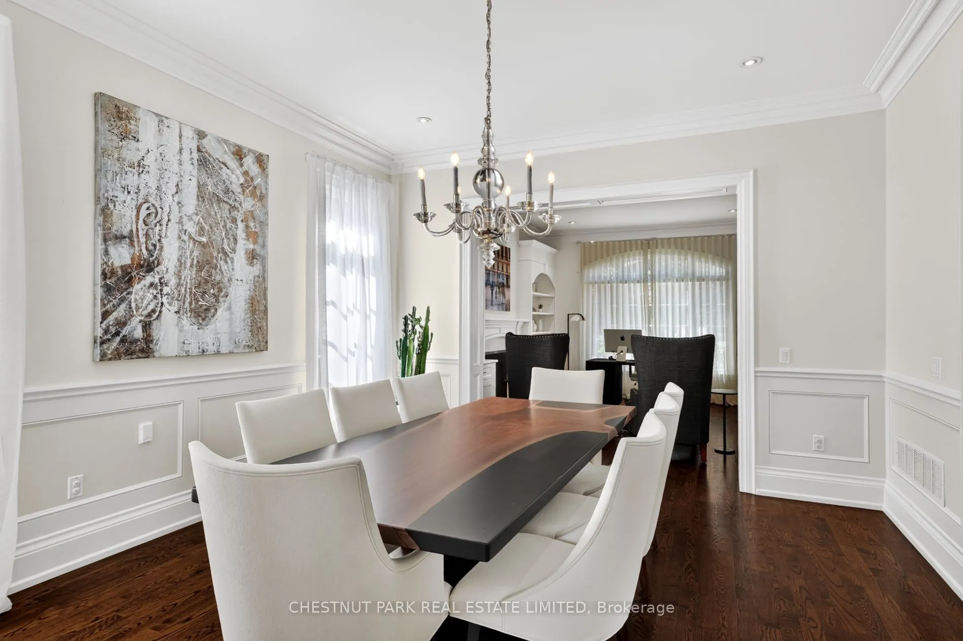 179 Yonge Boulevard