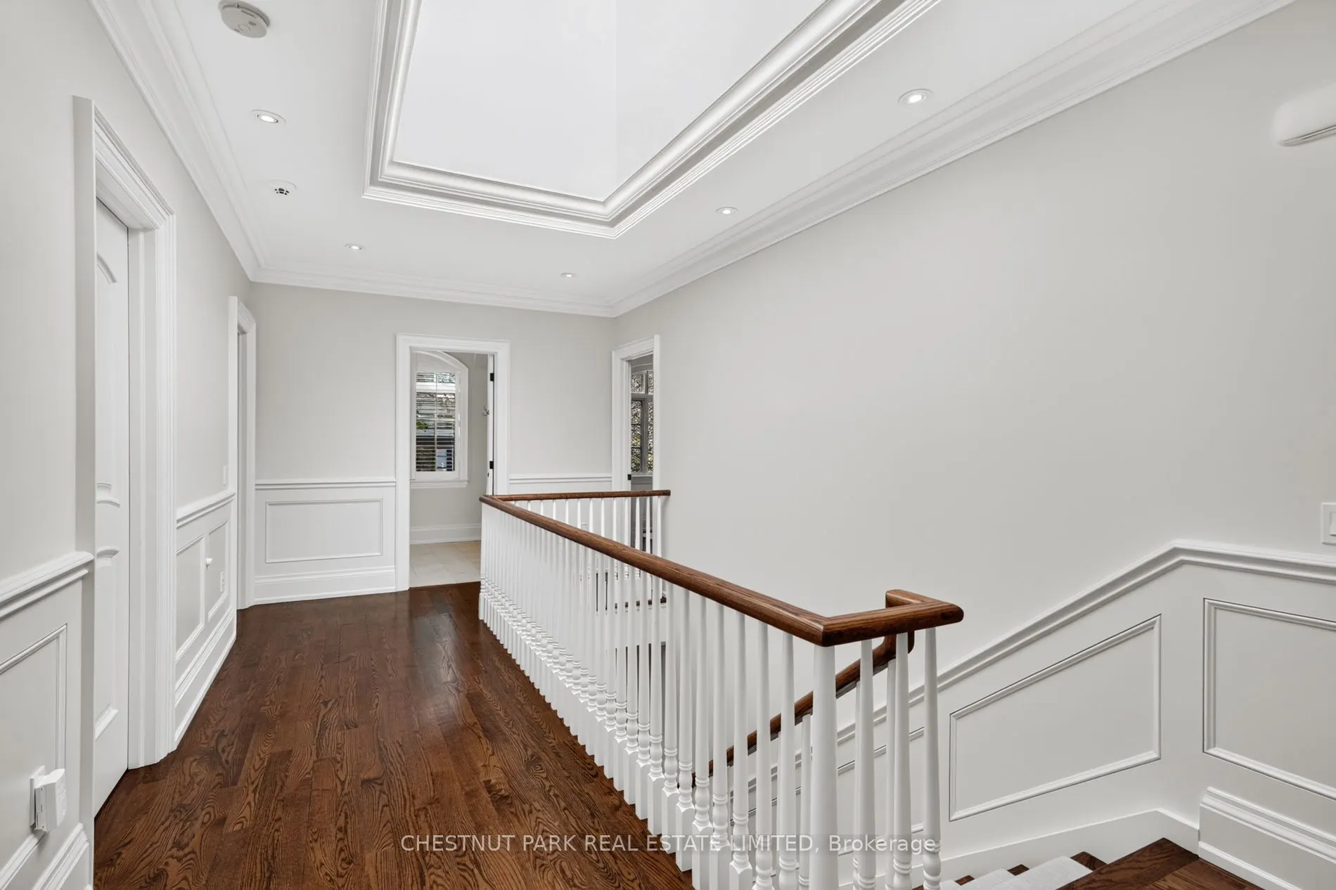 179 Yonge Boulevard