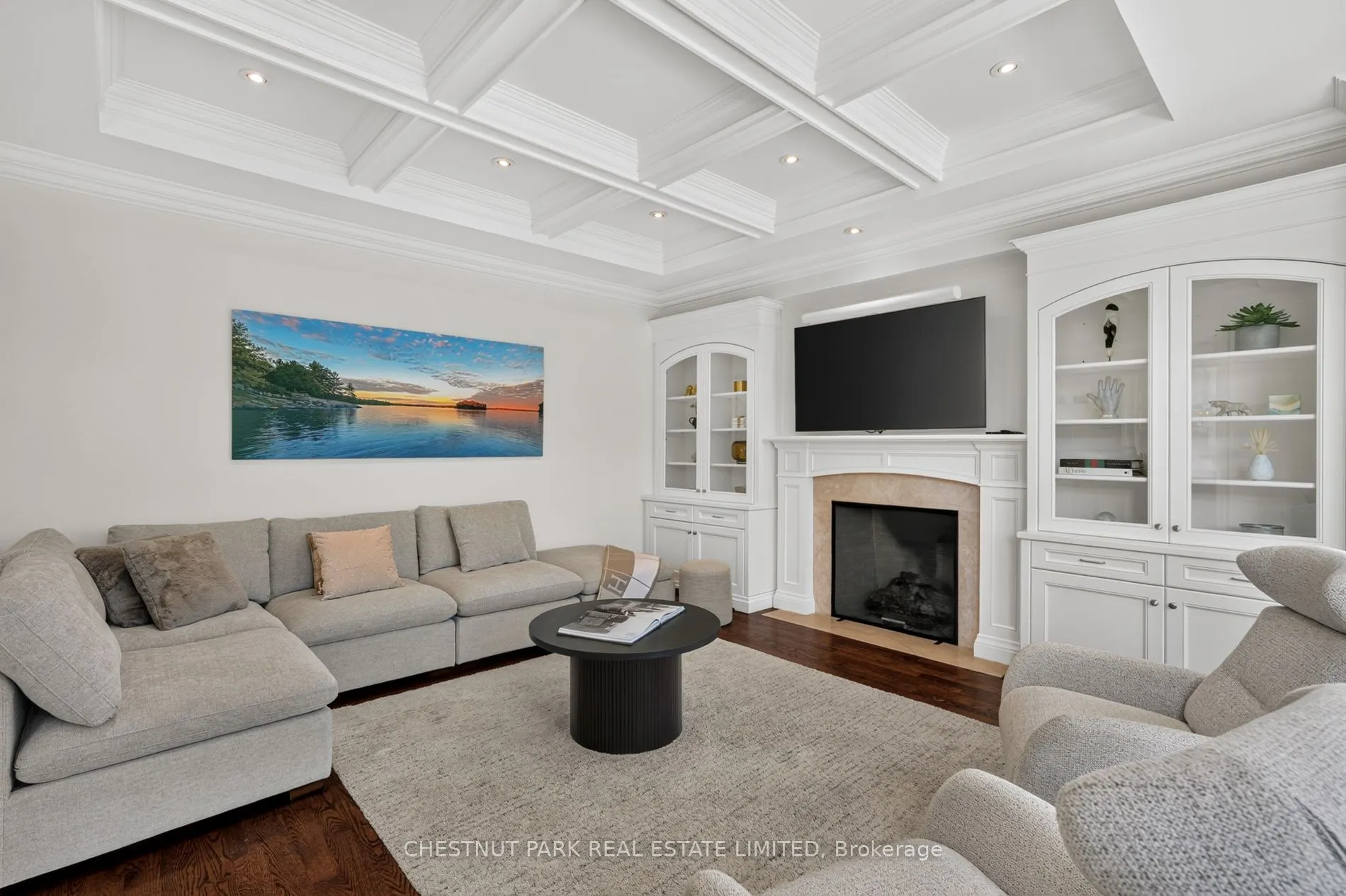179 Yonge Boulevard