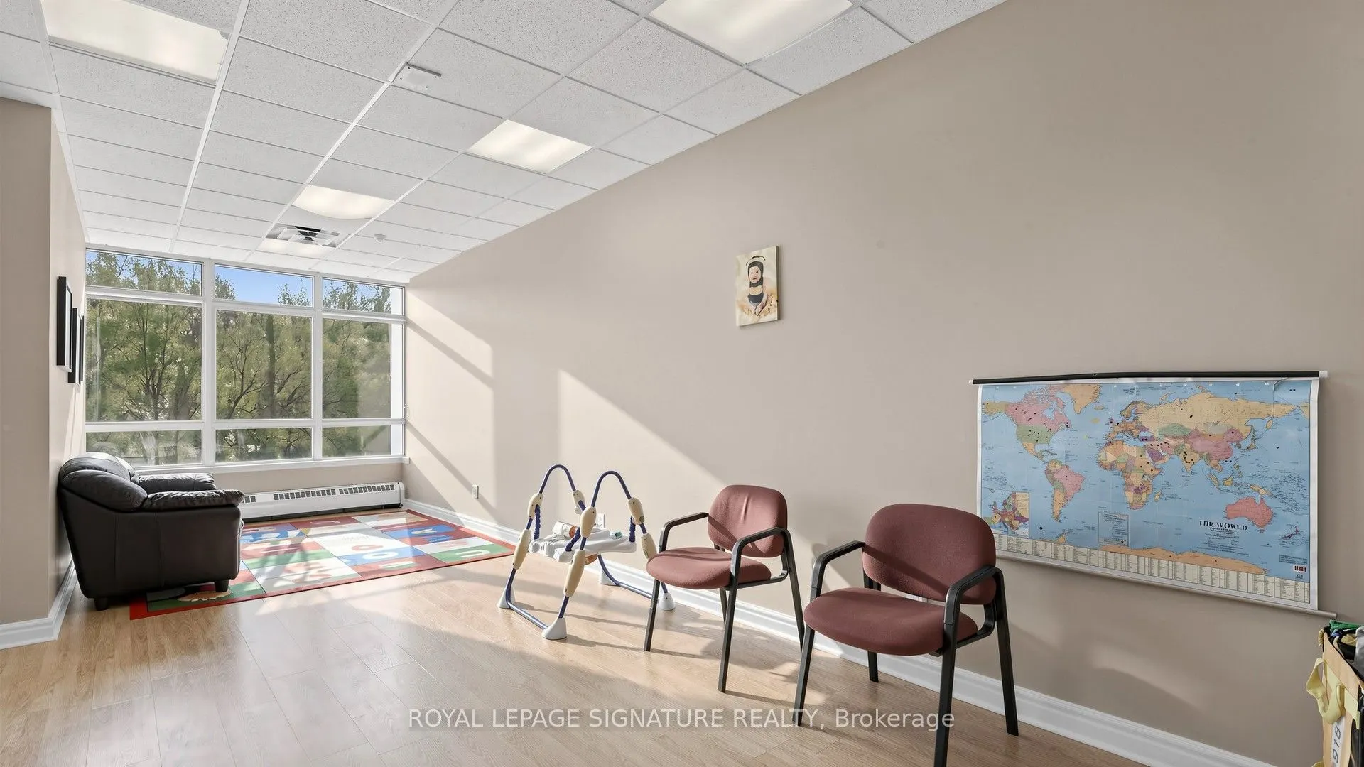 7 Bishop Avenue #411