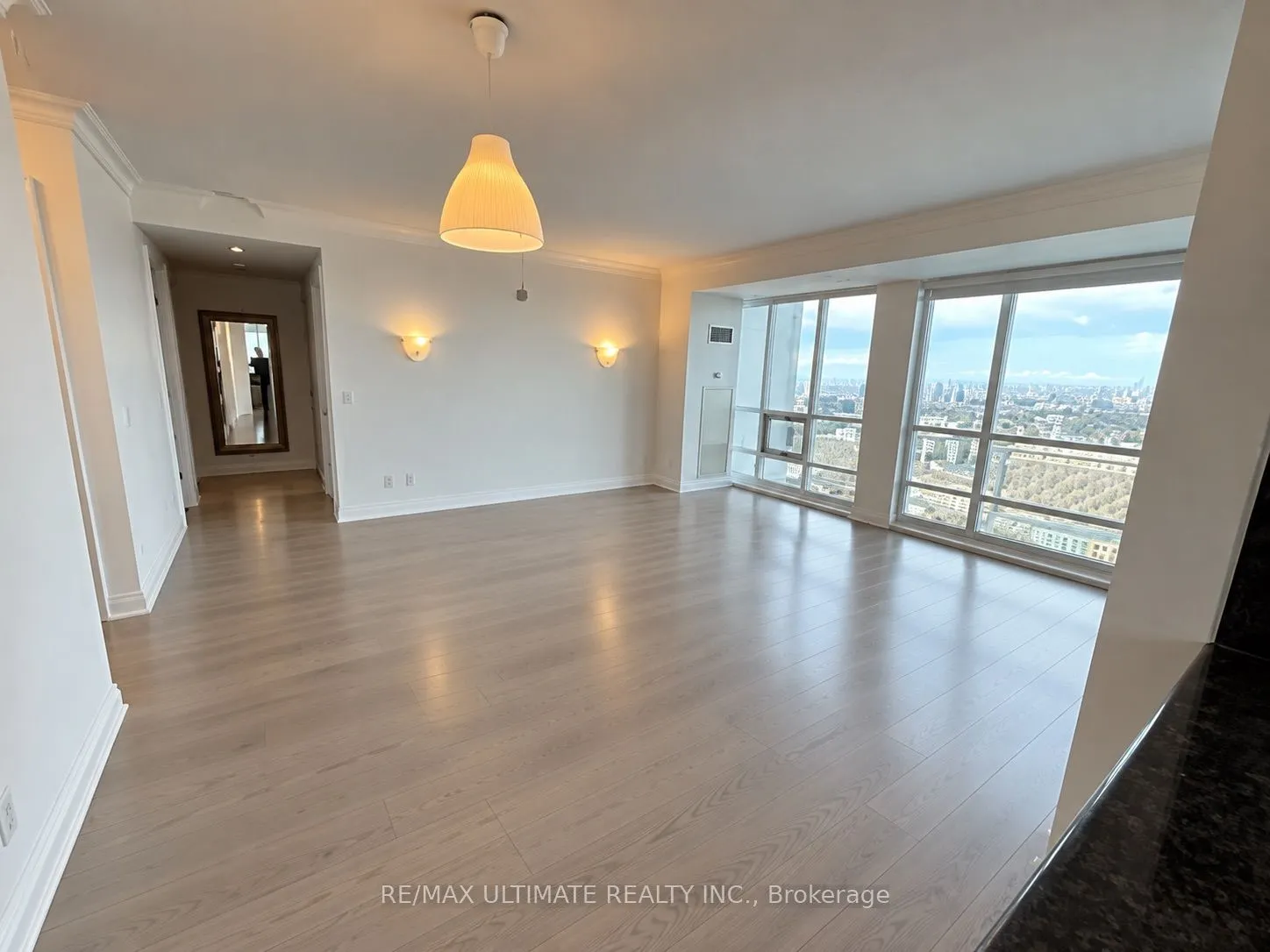761 Bay Street #4212