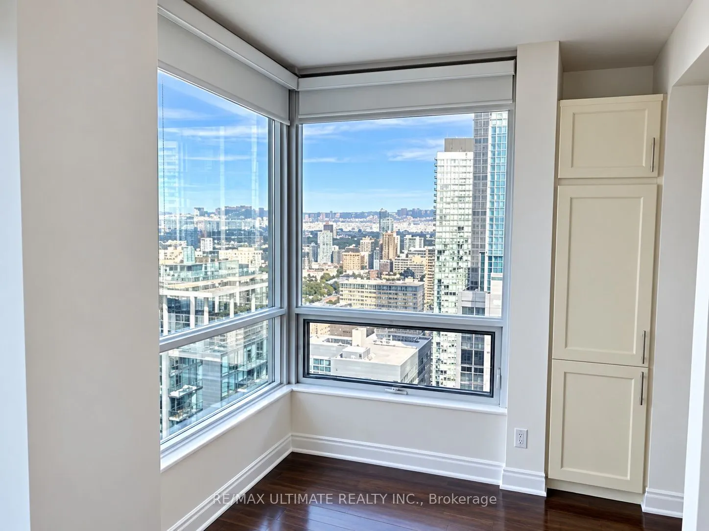 761 Bay Street #4212