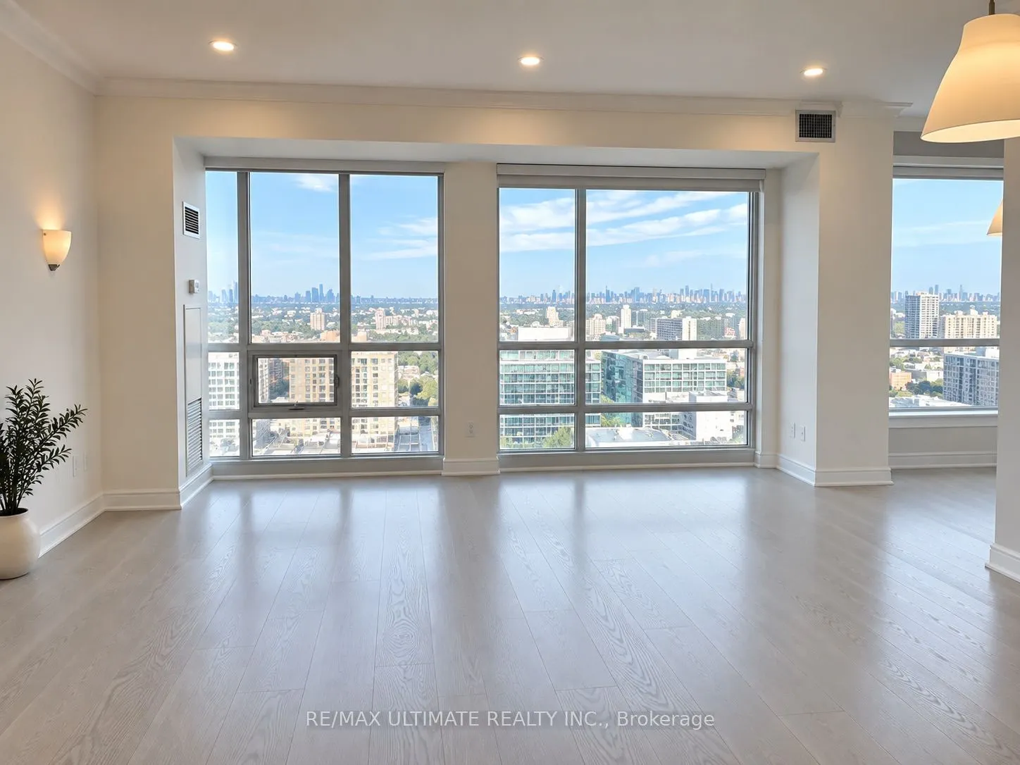 761 Bay Street #4212