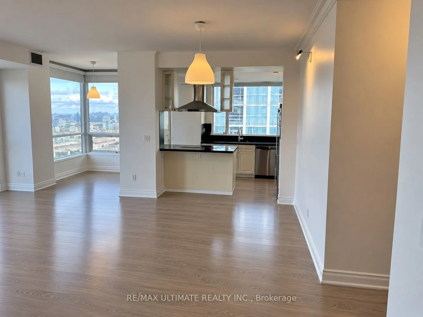 761 Bay Street #4212