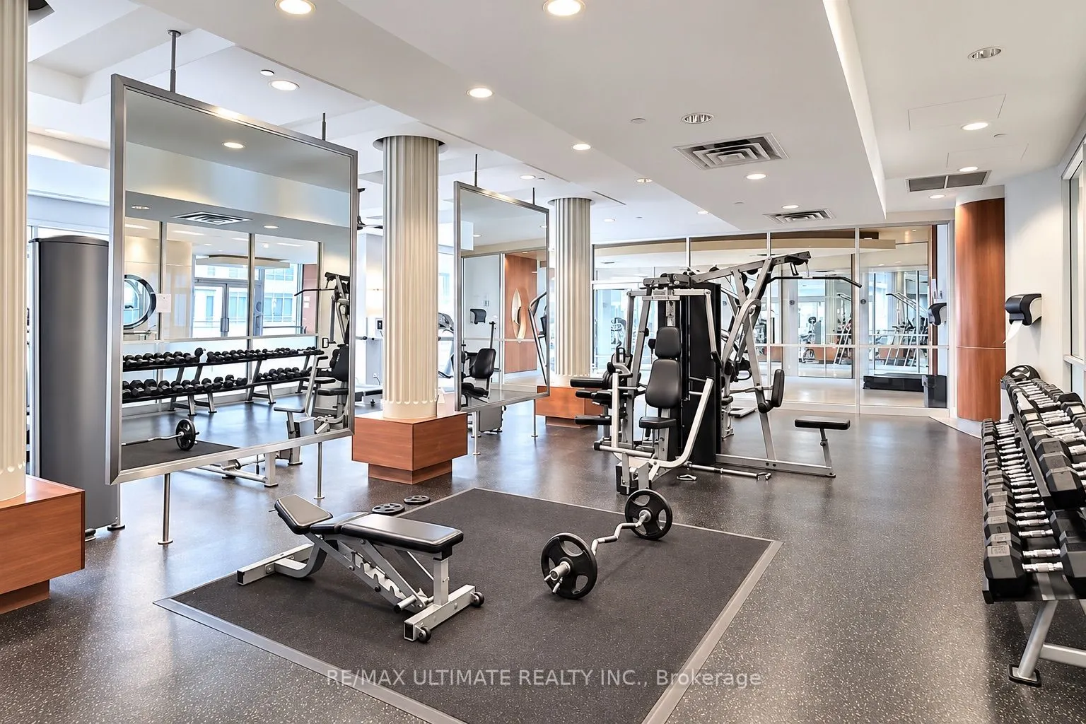 761 Bay Street #4212