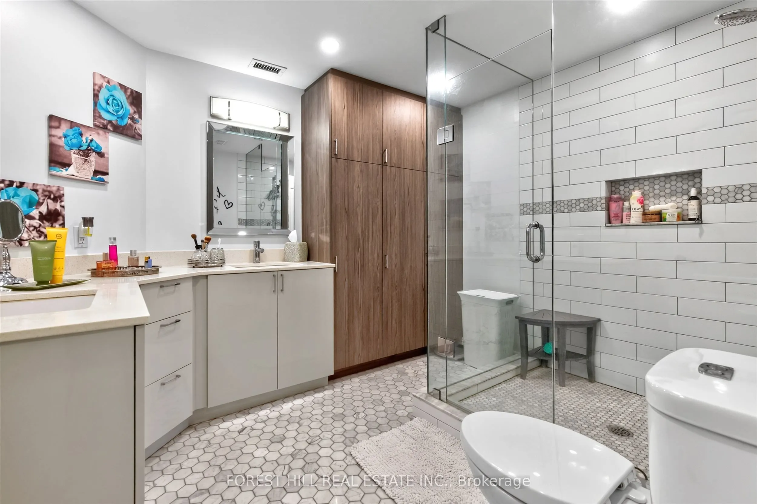 2 Edith Drive #508