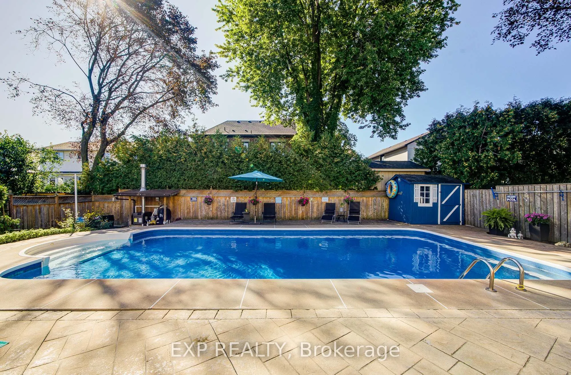 17 Rustywood Drive