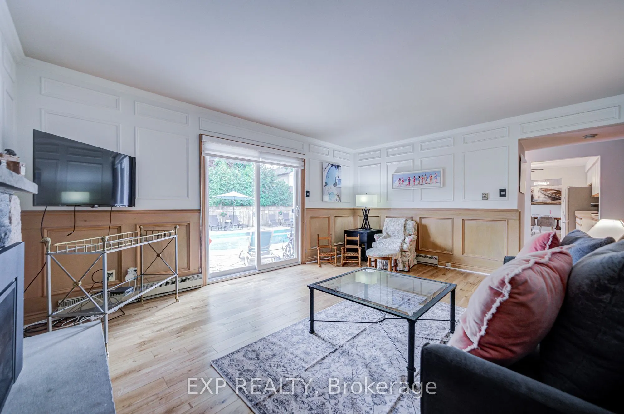 17 Rustywood Drive