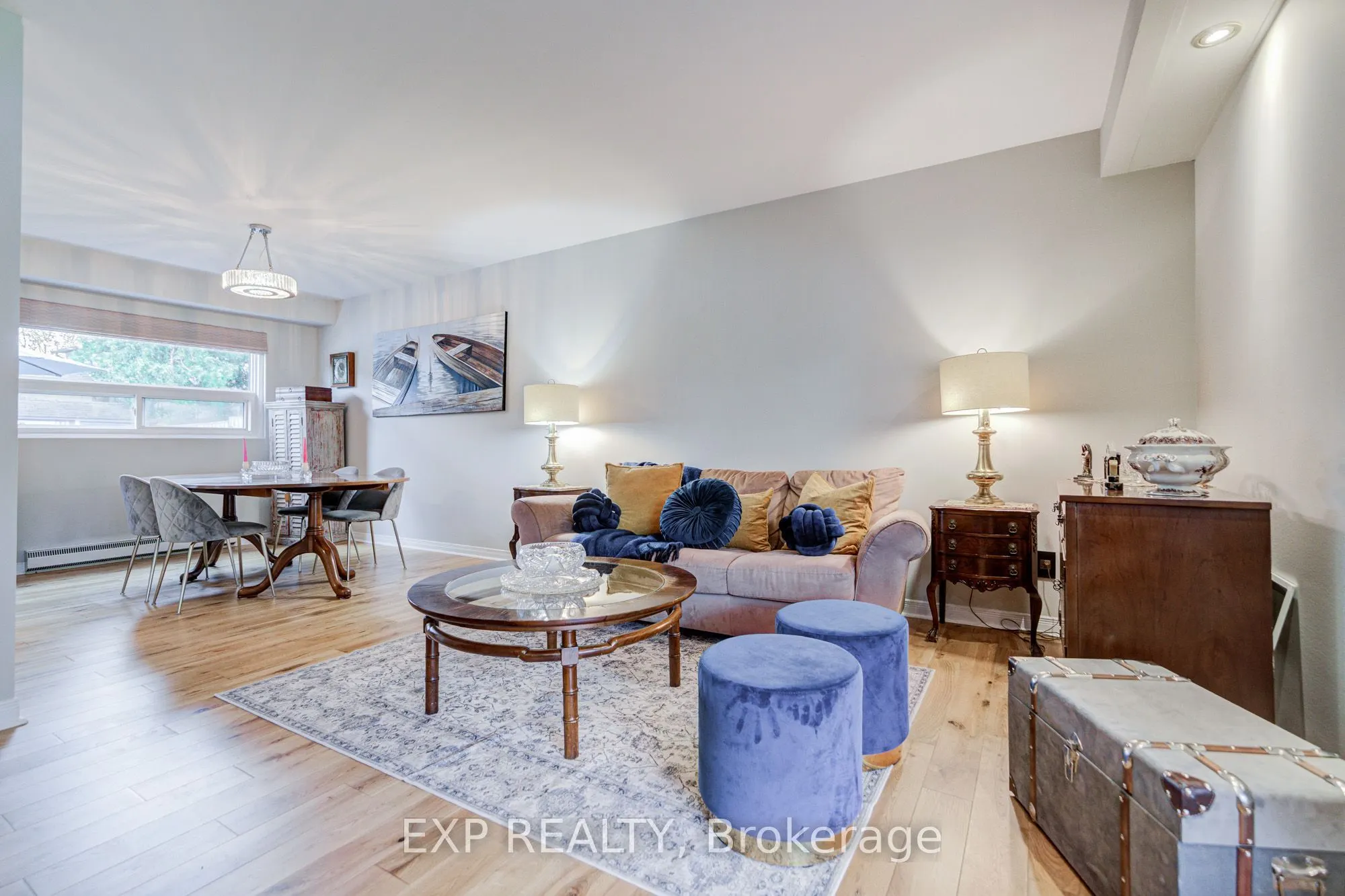 17 Rustywood Drive