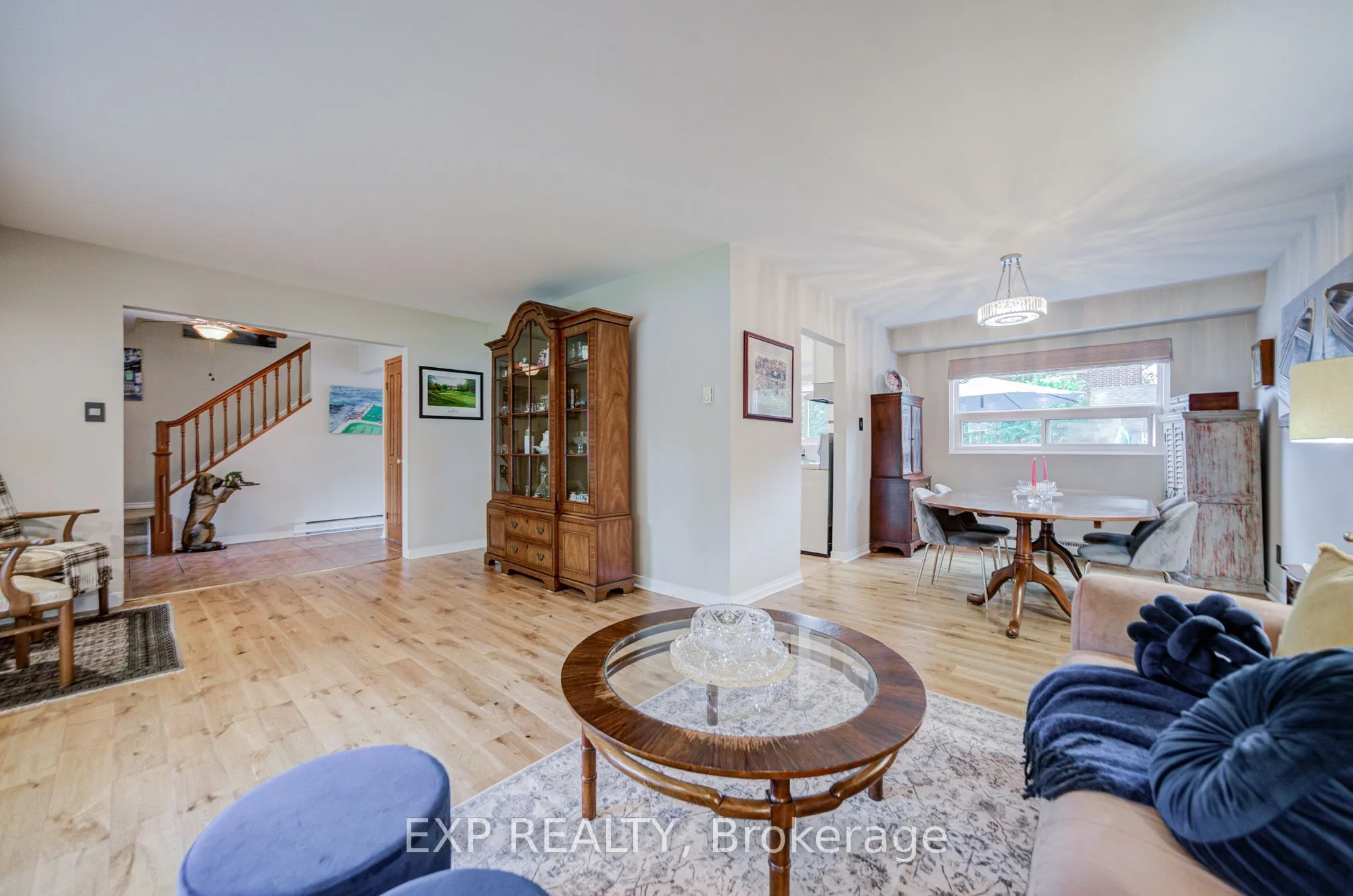 17 Rustywood Drive