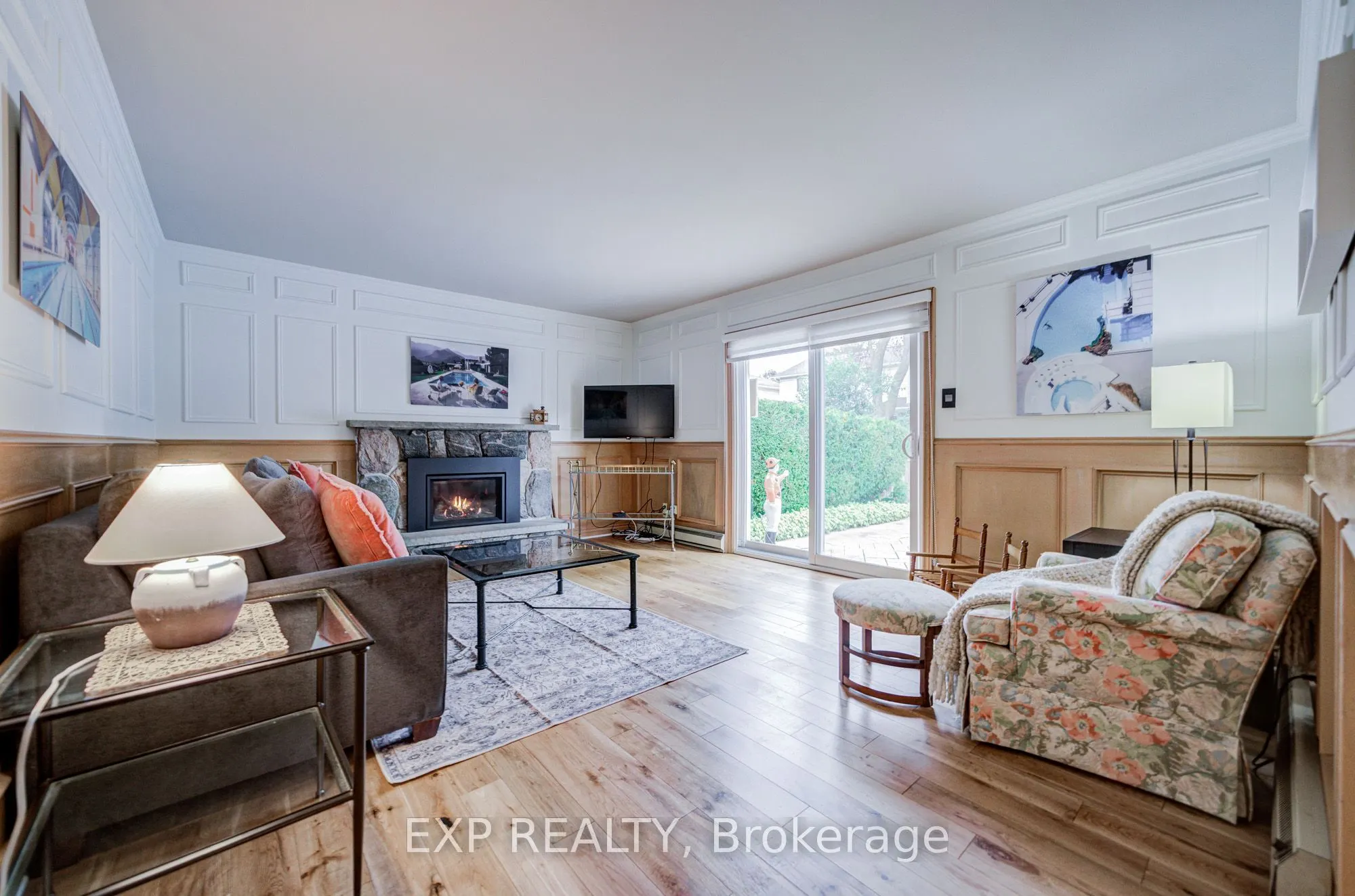 17 Rustywood Drive