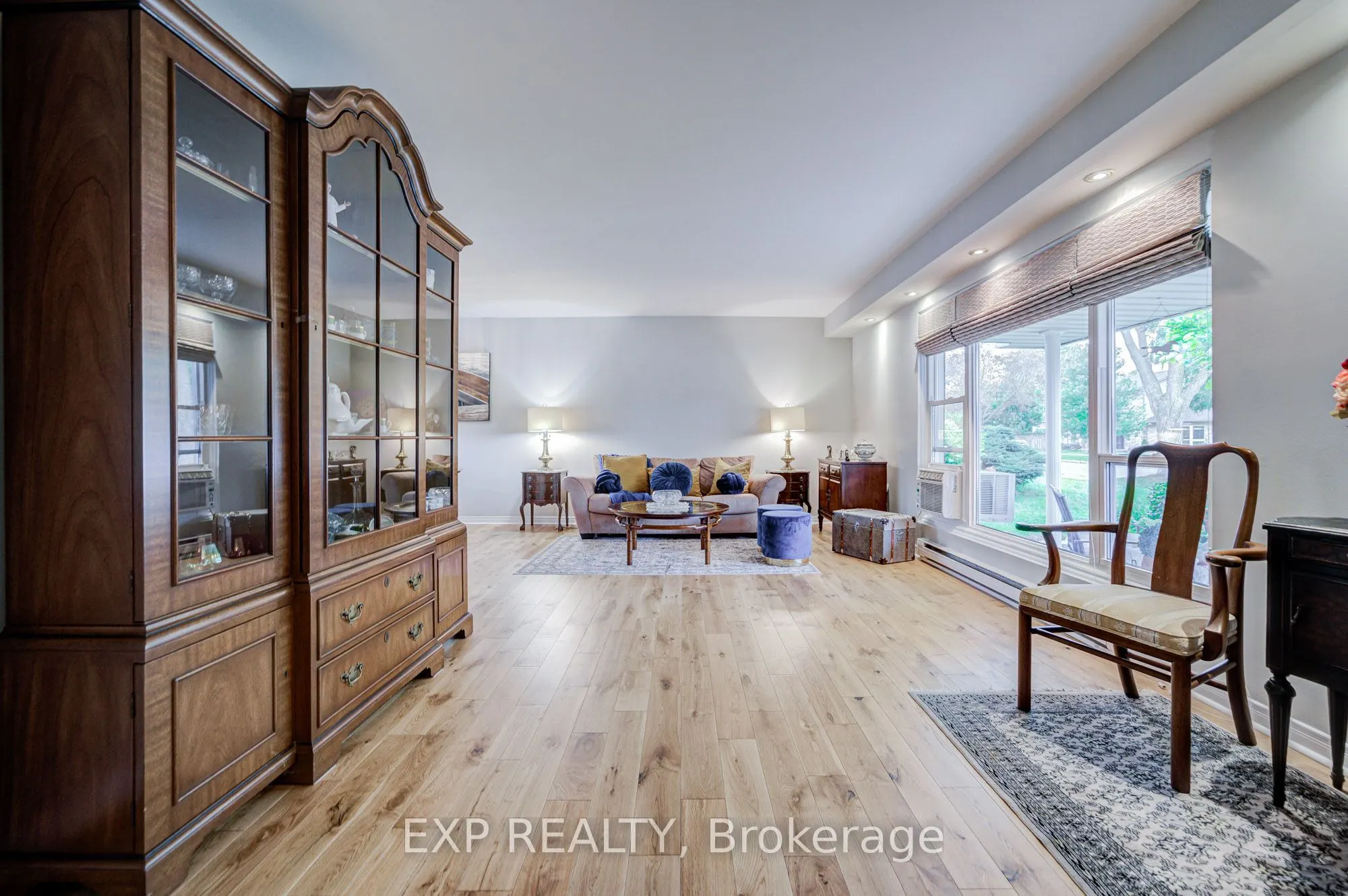 17 Rustywood Drive