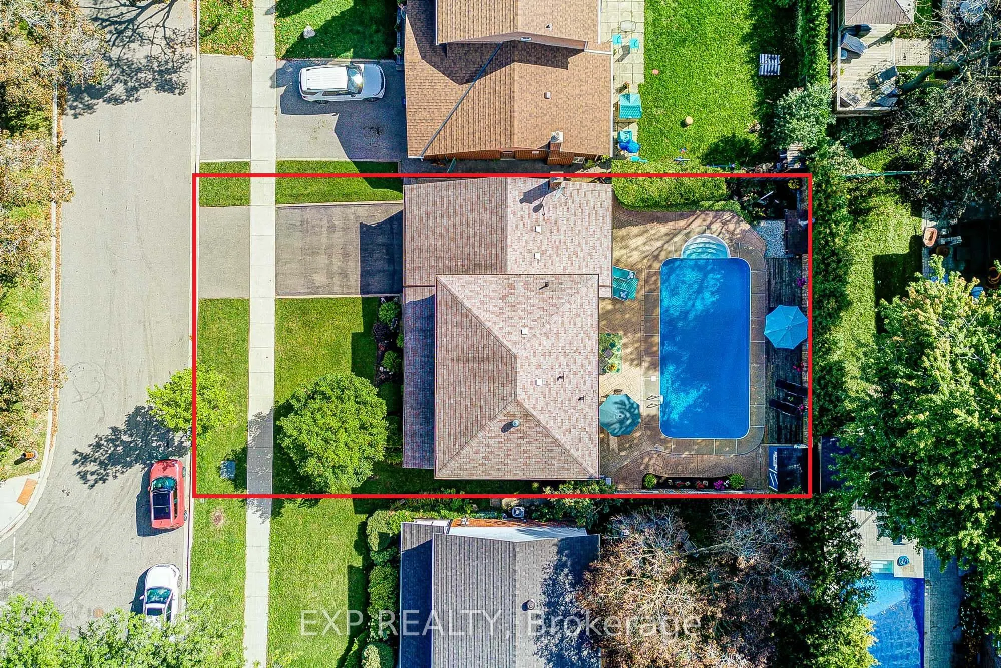 17 Rustywood Drive