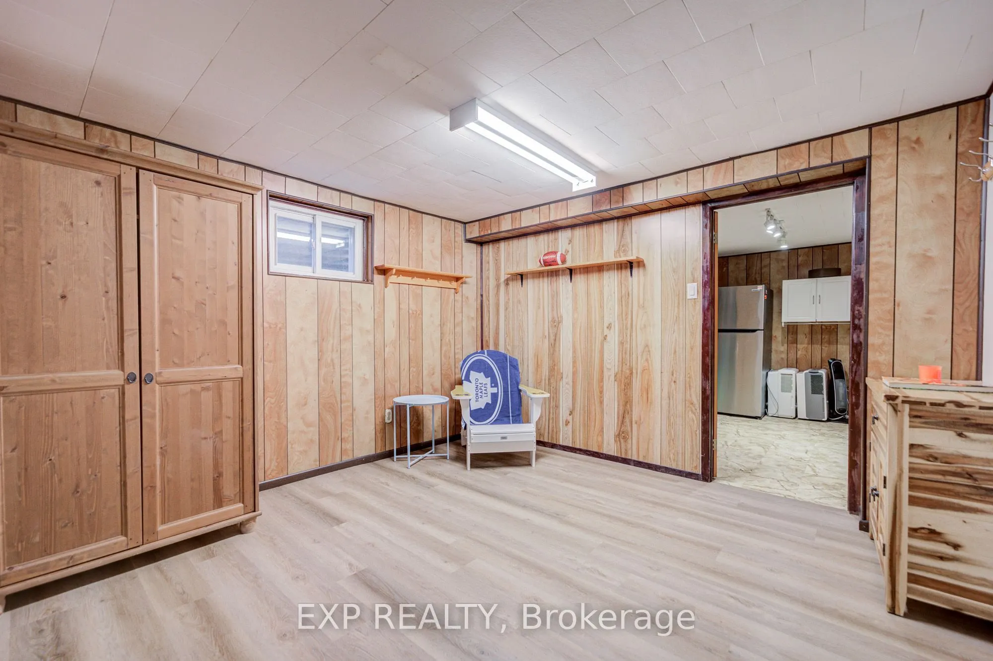 17 Rustywood Drive