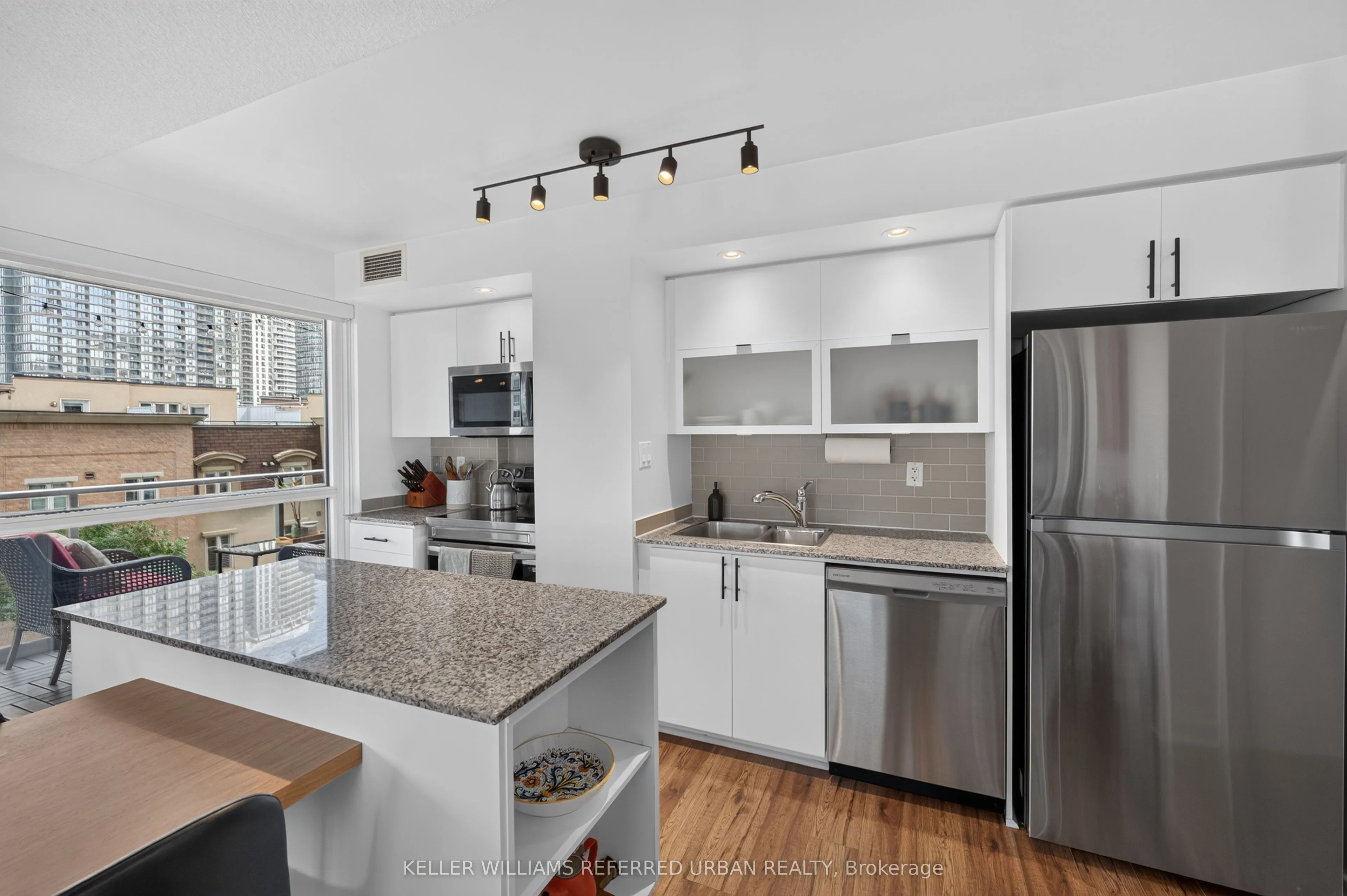 80 Western Battery Road #304